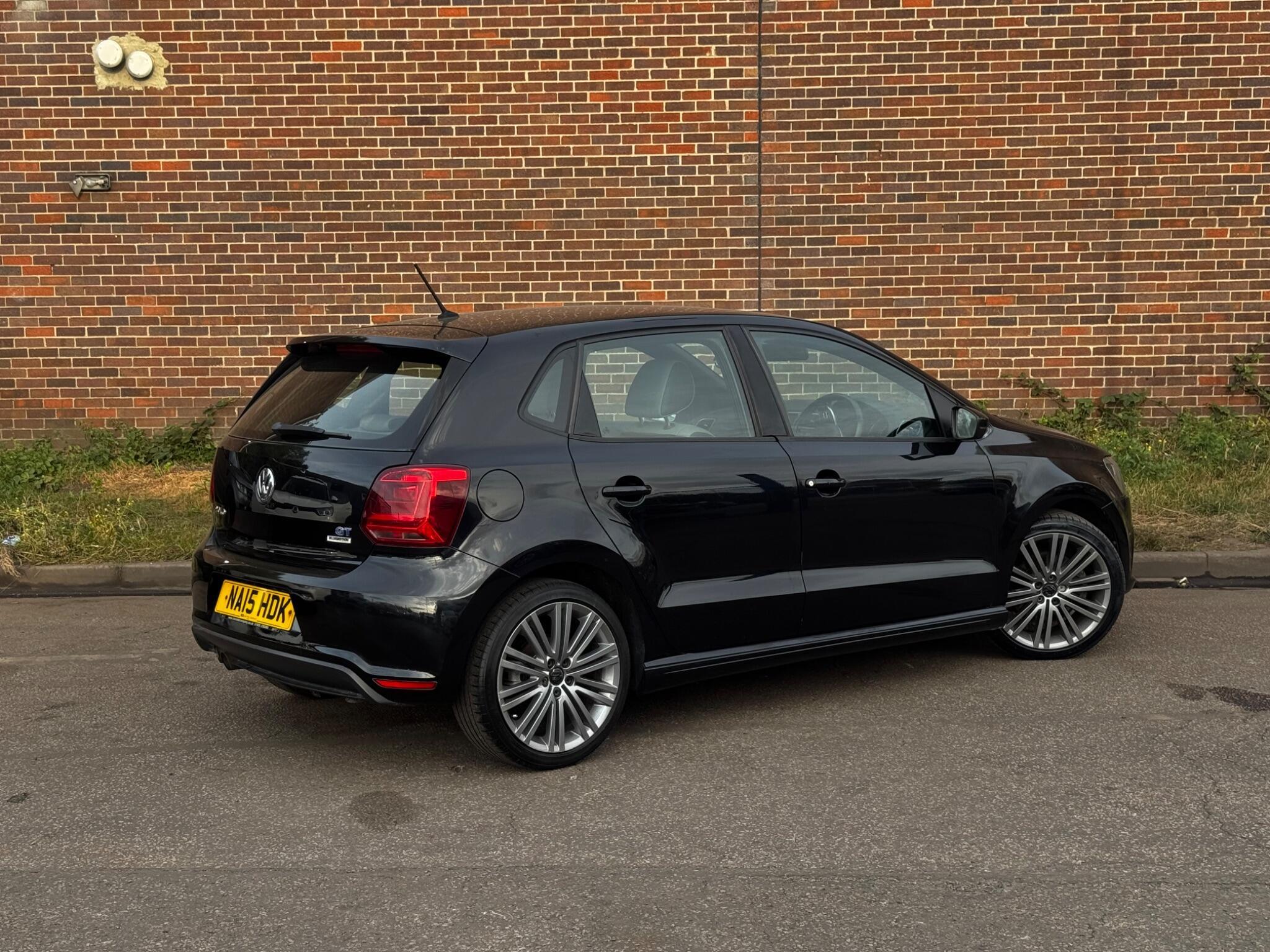 Volkswagen Polo - Image 9