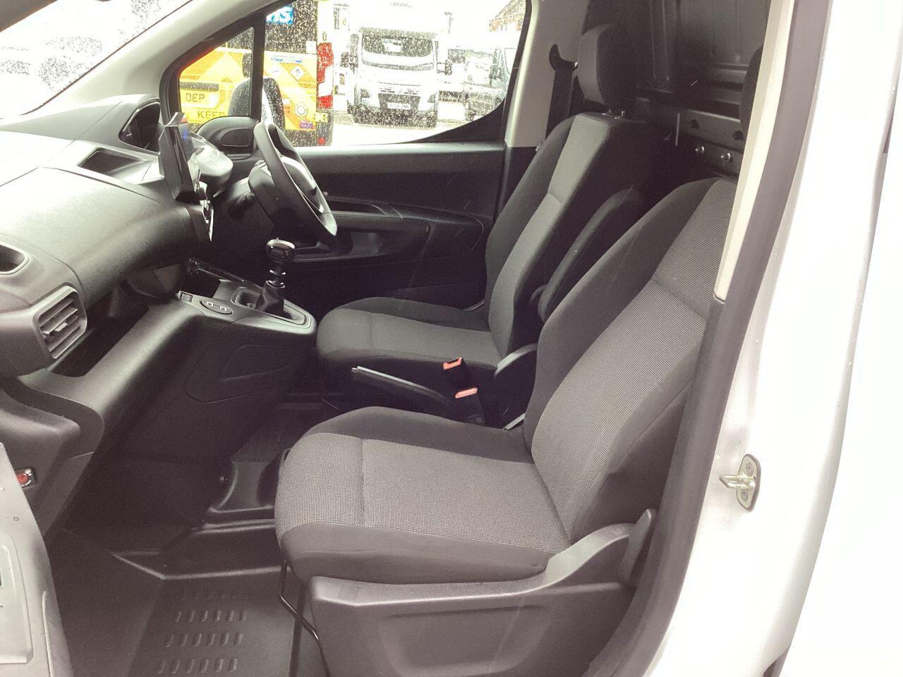 Peugeot Partner - Image 17