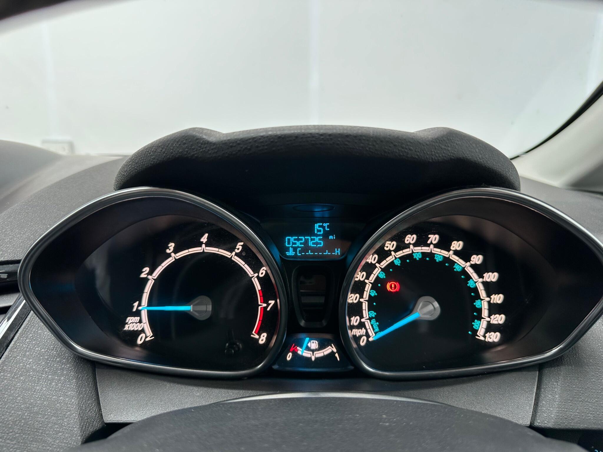 Ford Fiesta - Image 16
