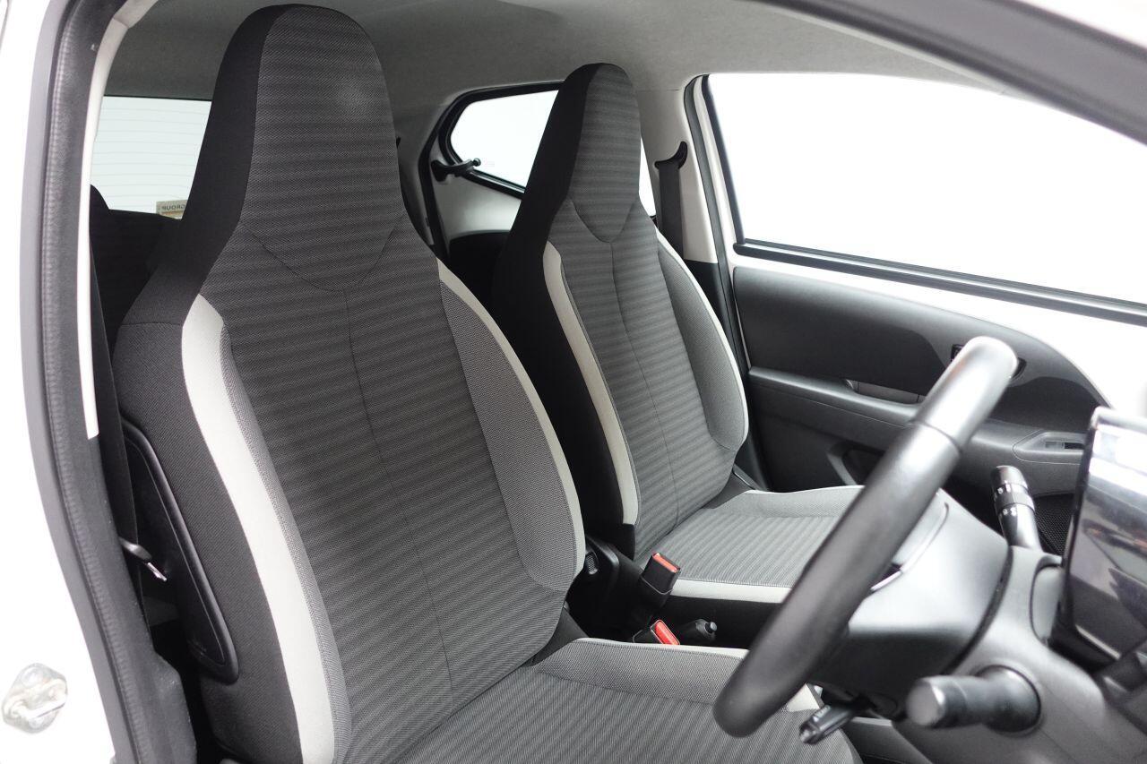 Toyota Aygo - Image 5