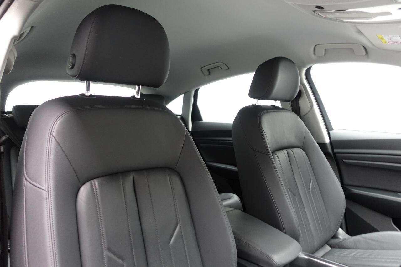 Audi E-Tron - Image 9