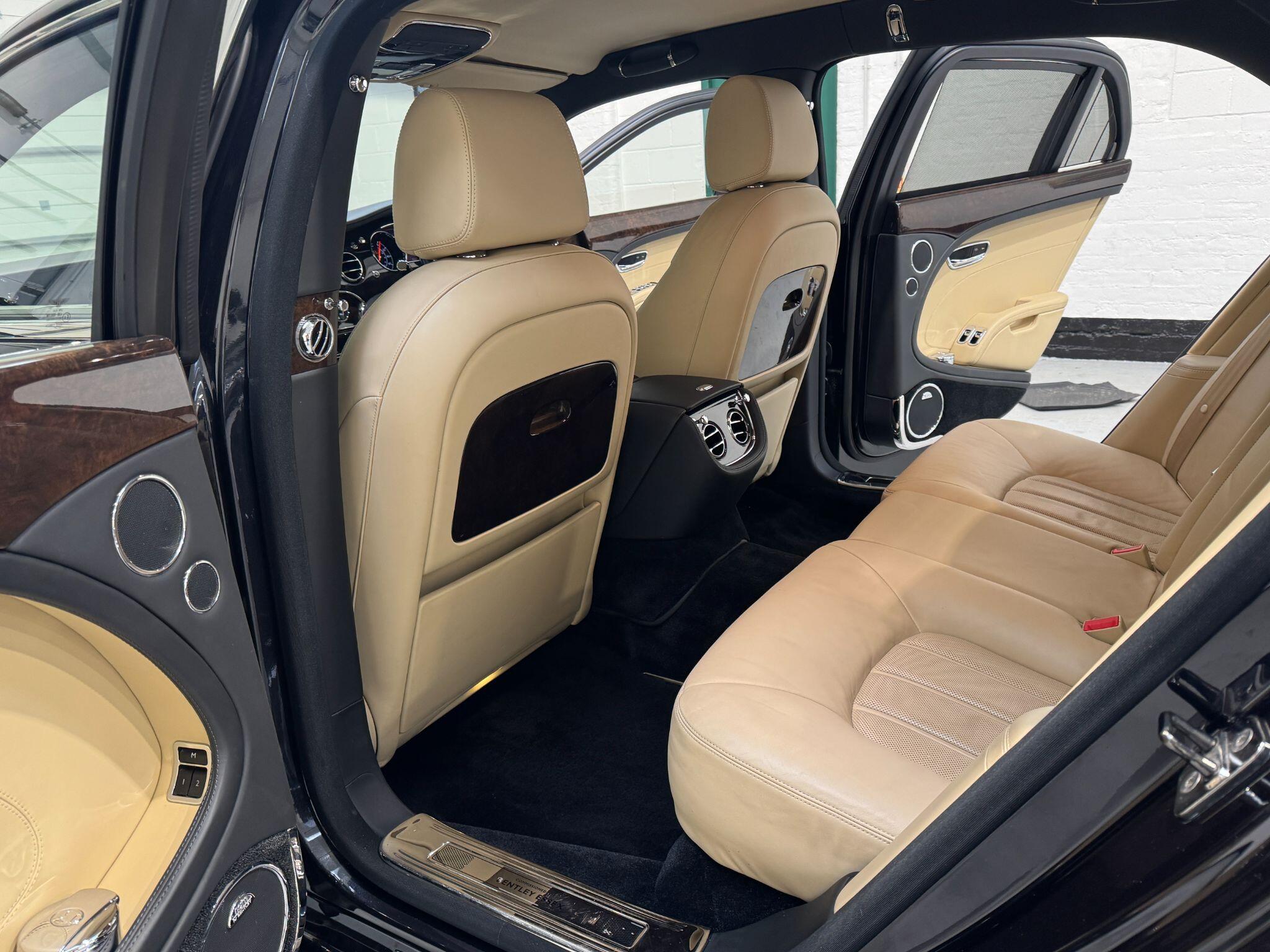 Bentley Mulsanne - Image 75