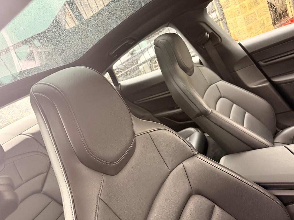 Porsche Taycan - Image 39