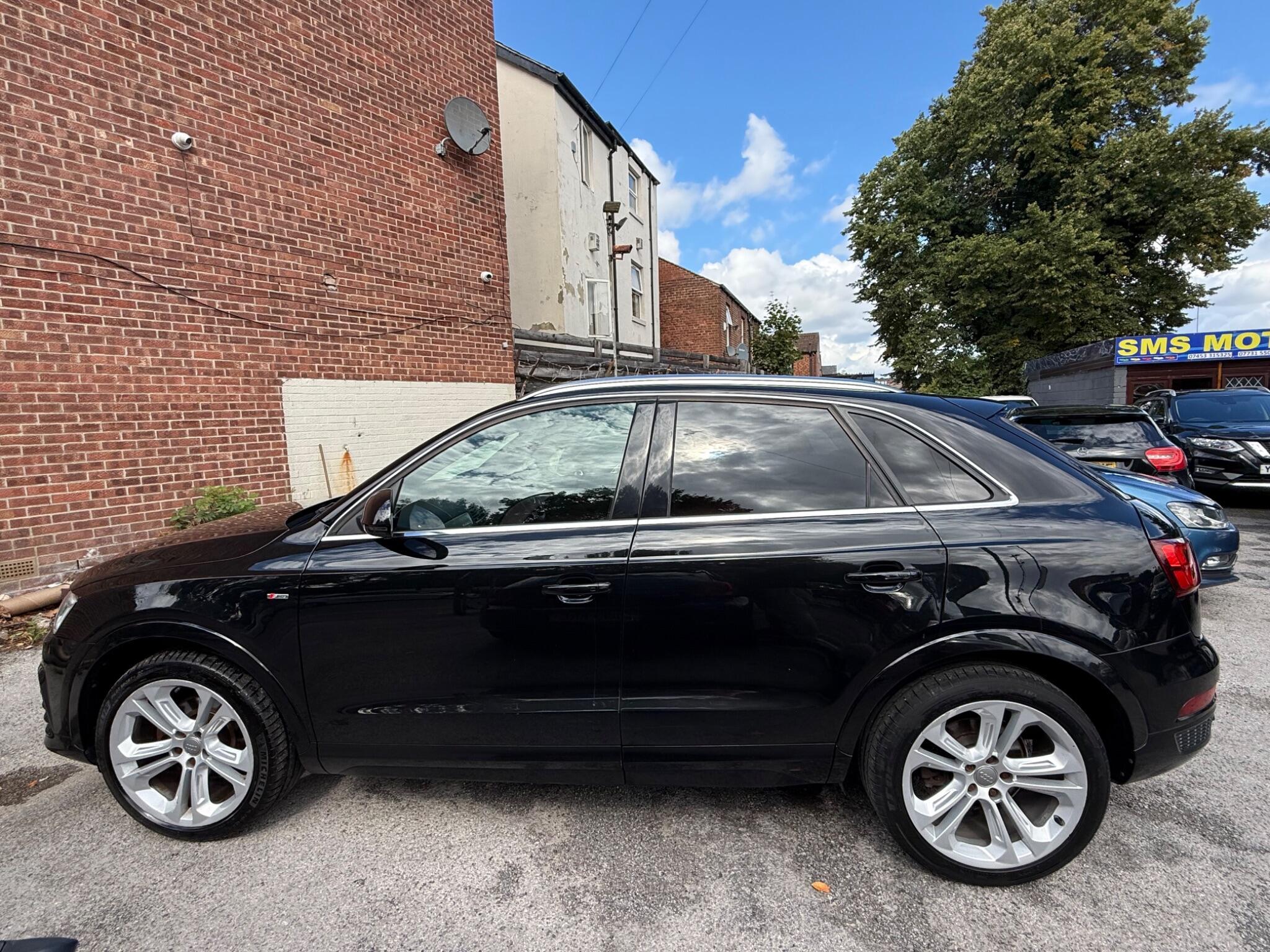 Audi Q3 - Image 4