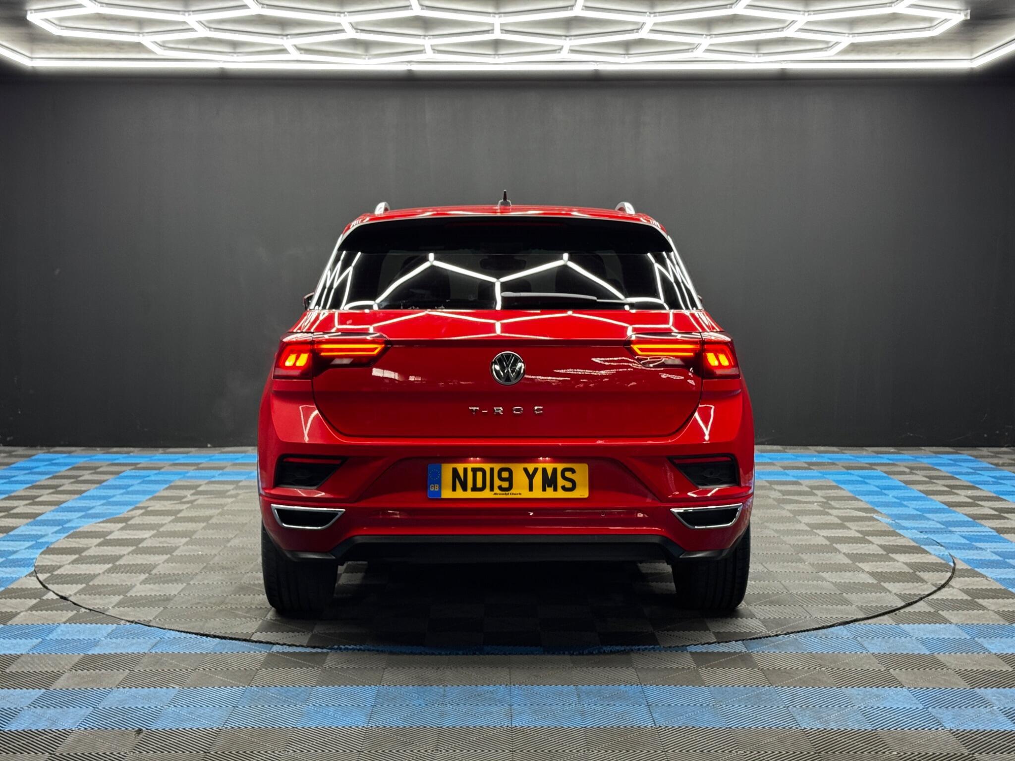 Volkswagen T-Roc - Image 6