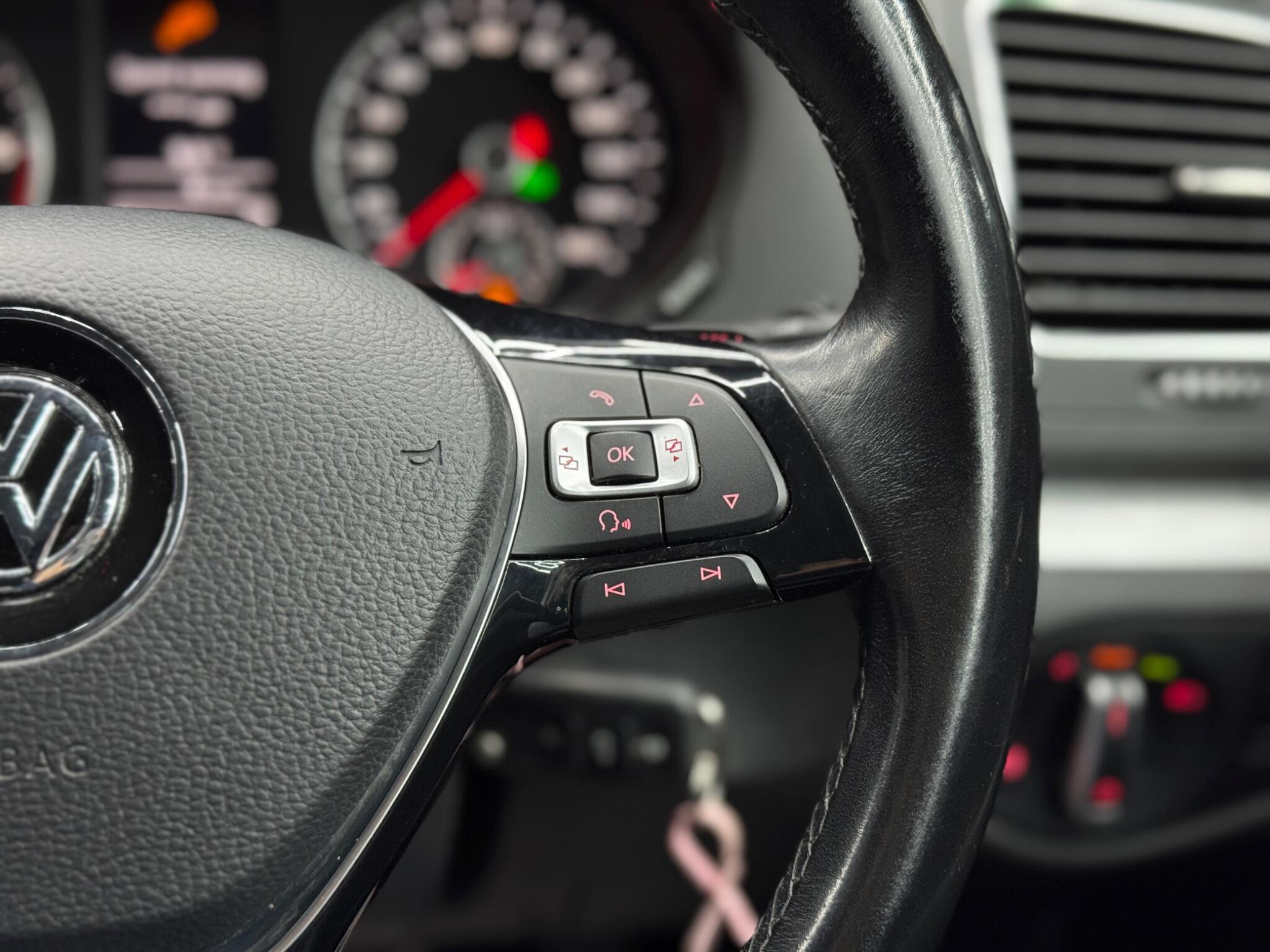 Volkswagen Sharan - Image 23