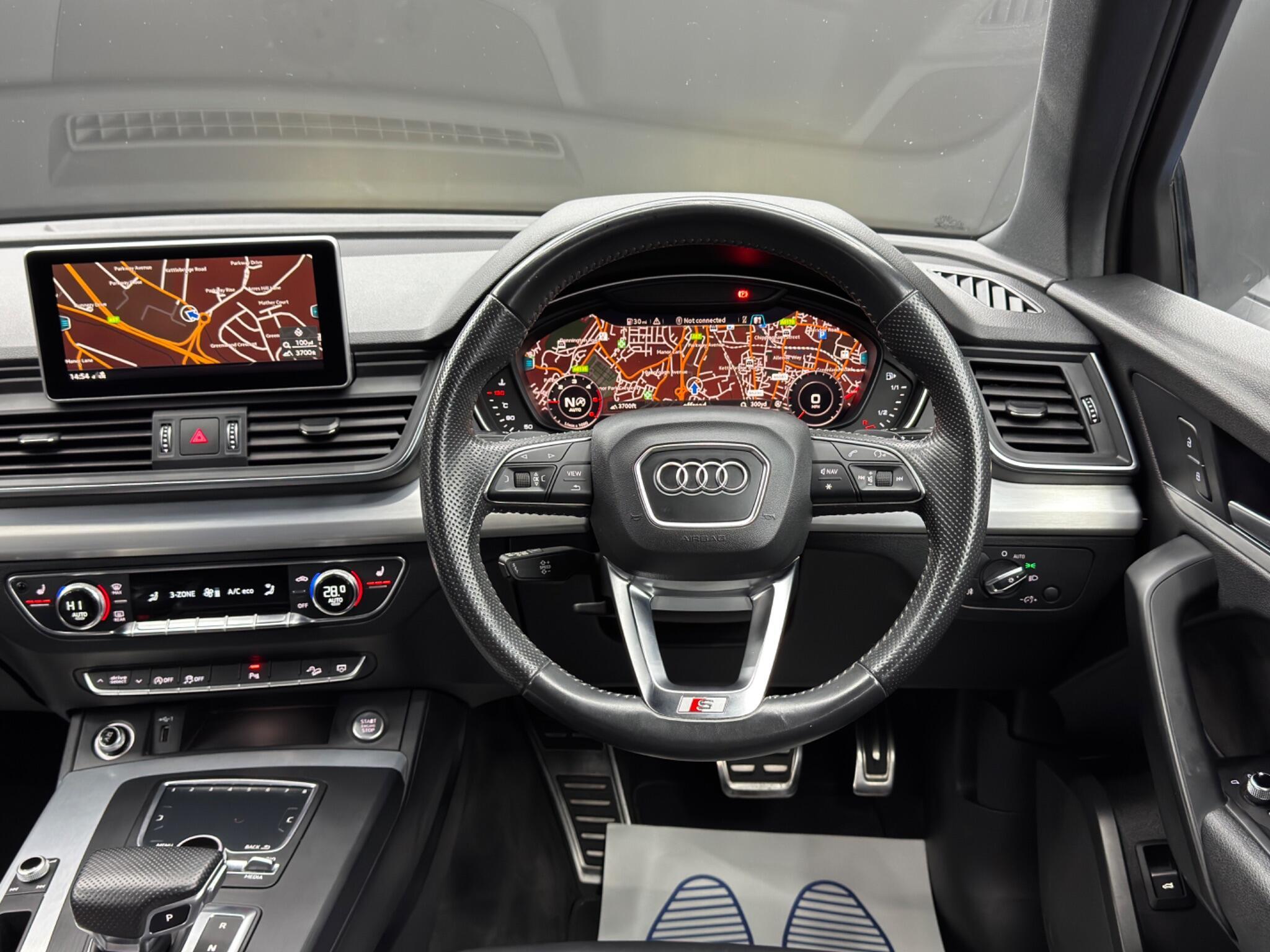 Audi Q5 - Image 18