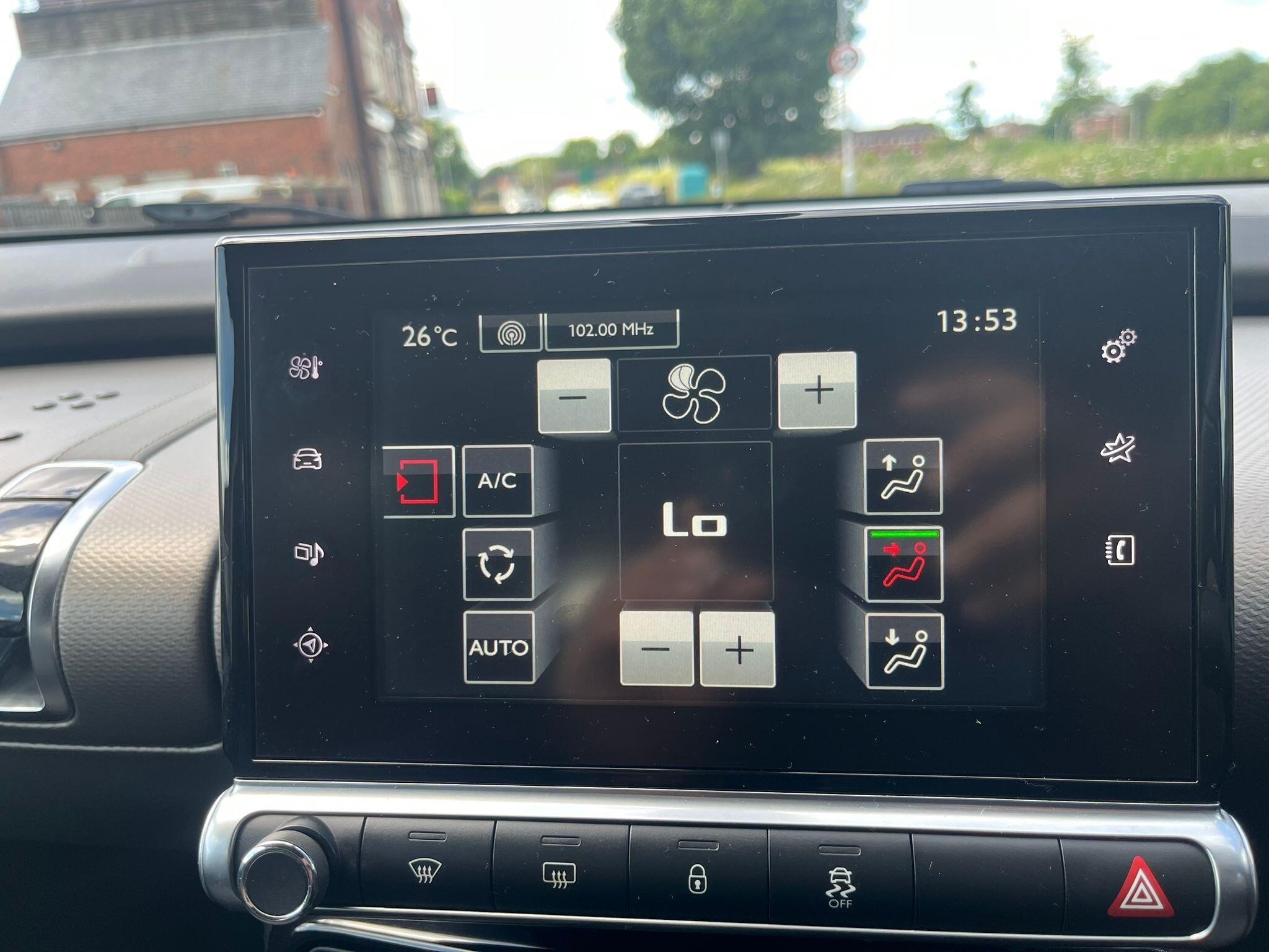 Citroen C4 Cactus - Image 13