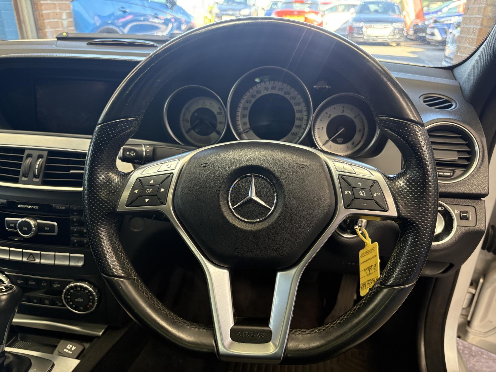 Mercedes C Class - Image 12