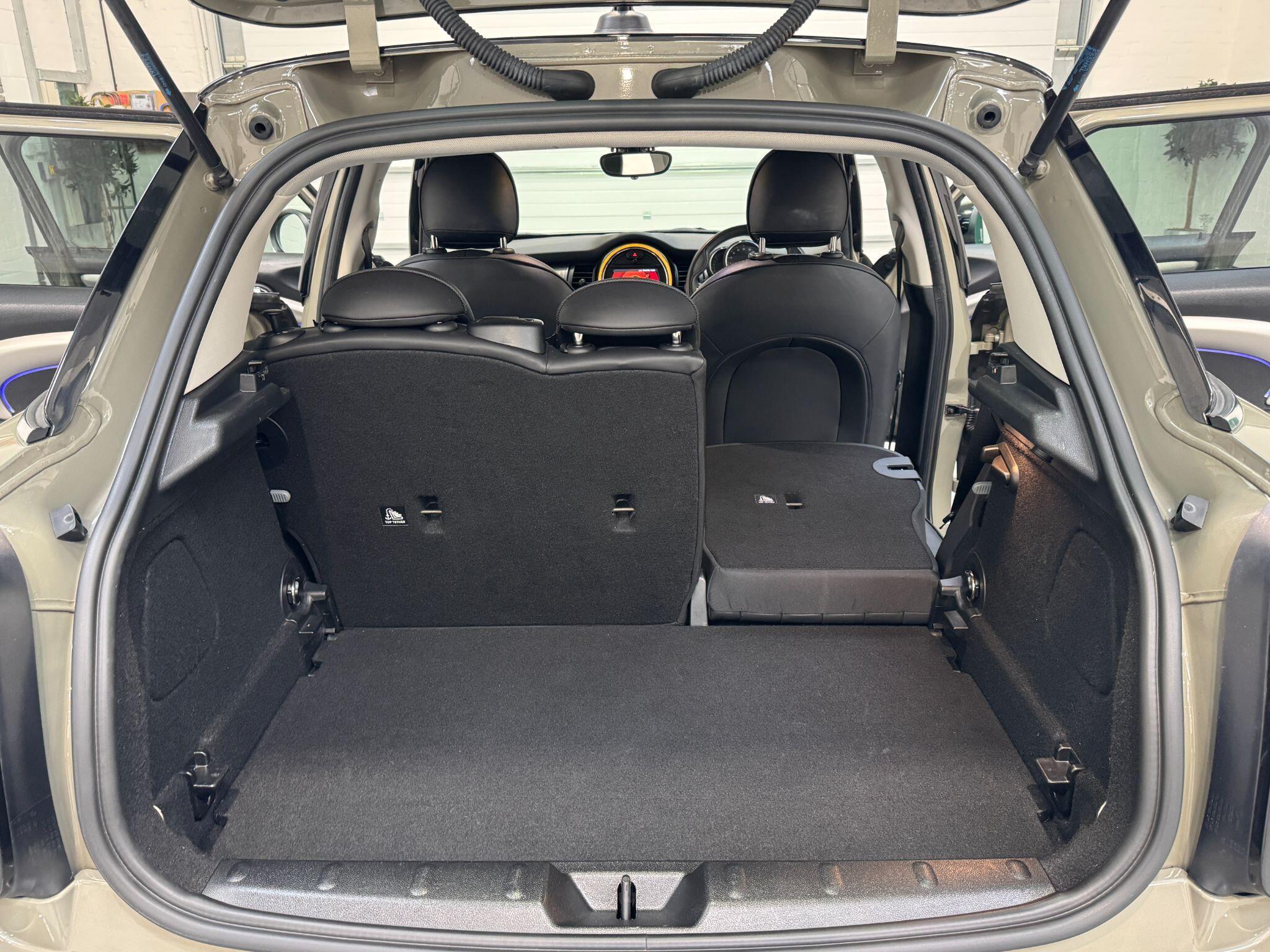 MINI Hatch - Image 61