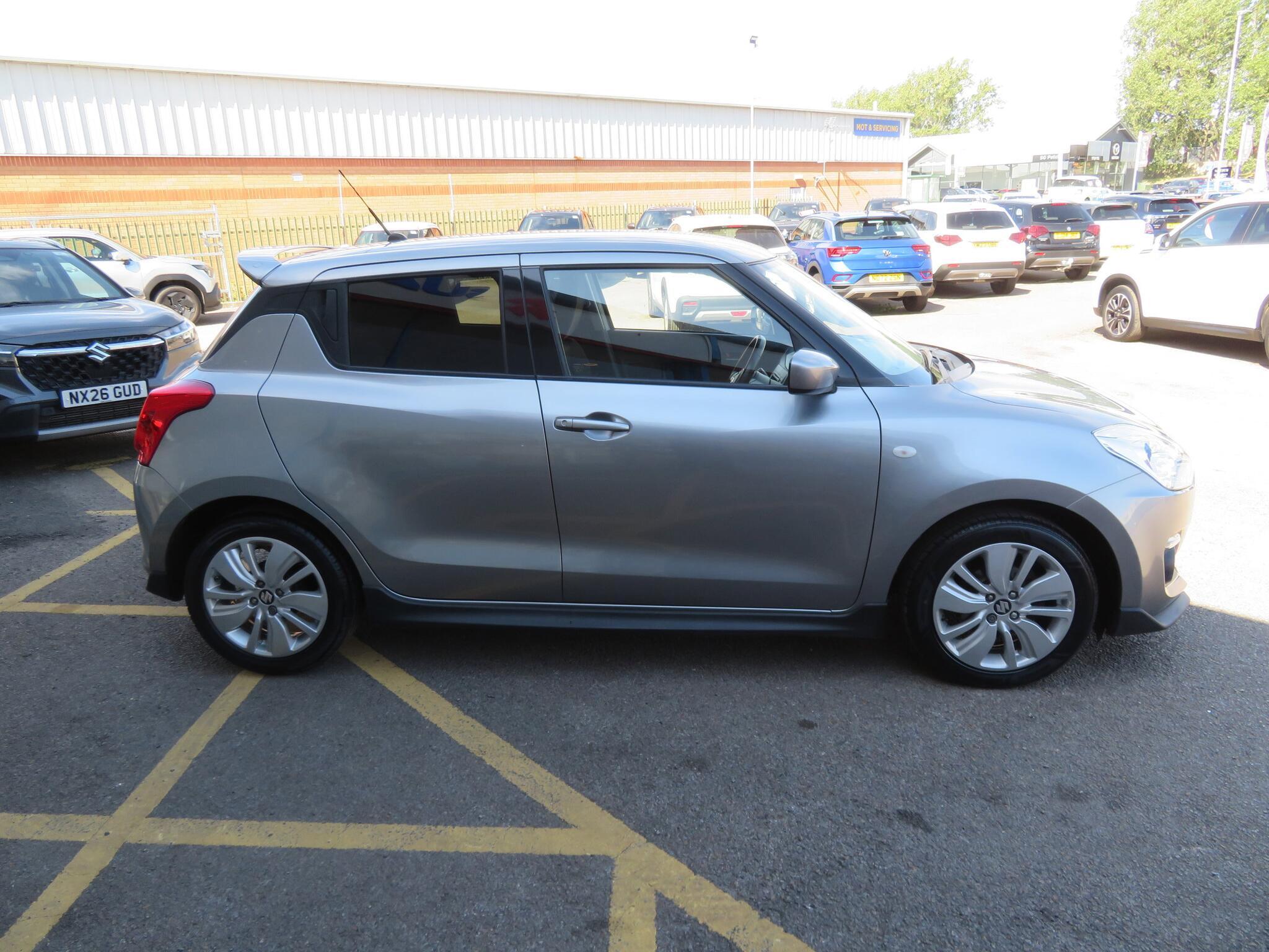 Suzuki Swift - Image 8