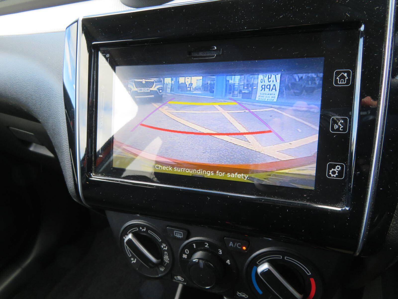 Suzuki Swift - Image 17