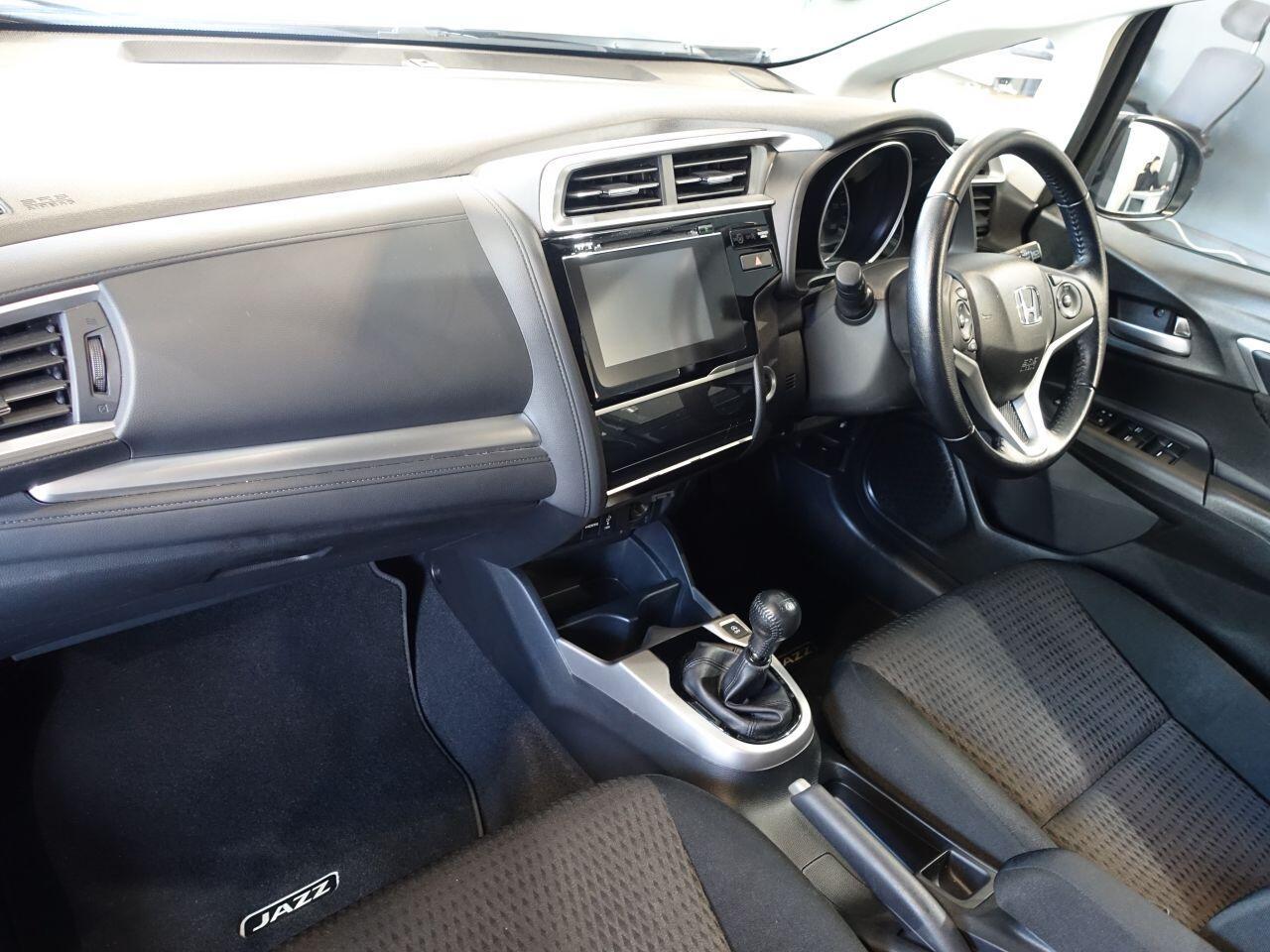 Honda Jazz - Image 11