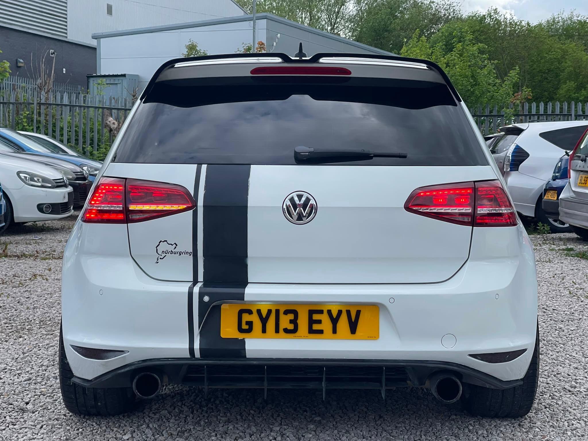 Volkswagen Golf - Image 8