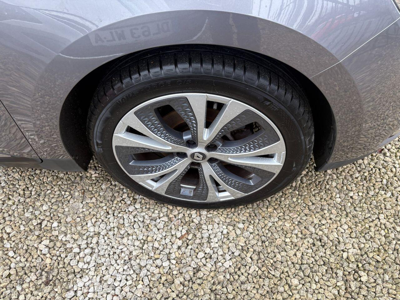 Renault Grand Scenic - Image 22