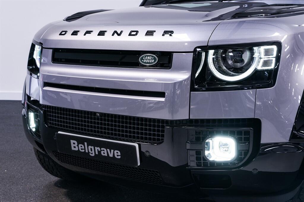 Land Rover Defender 90 - Image 2