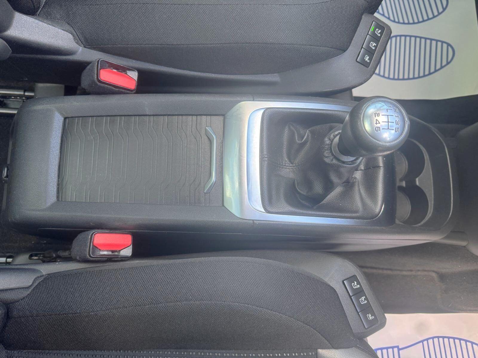 Citroen Grand C4 Picasso - Image 18