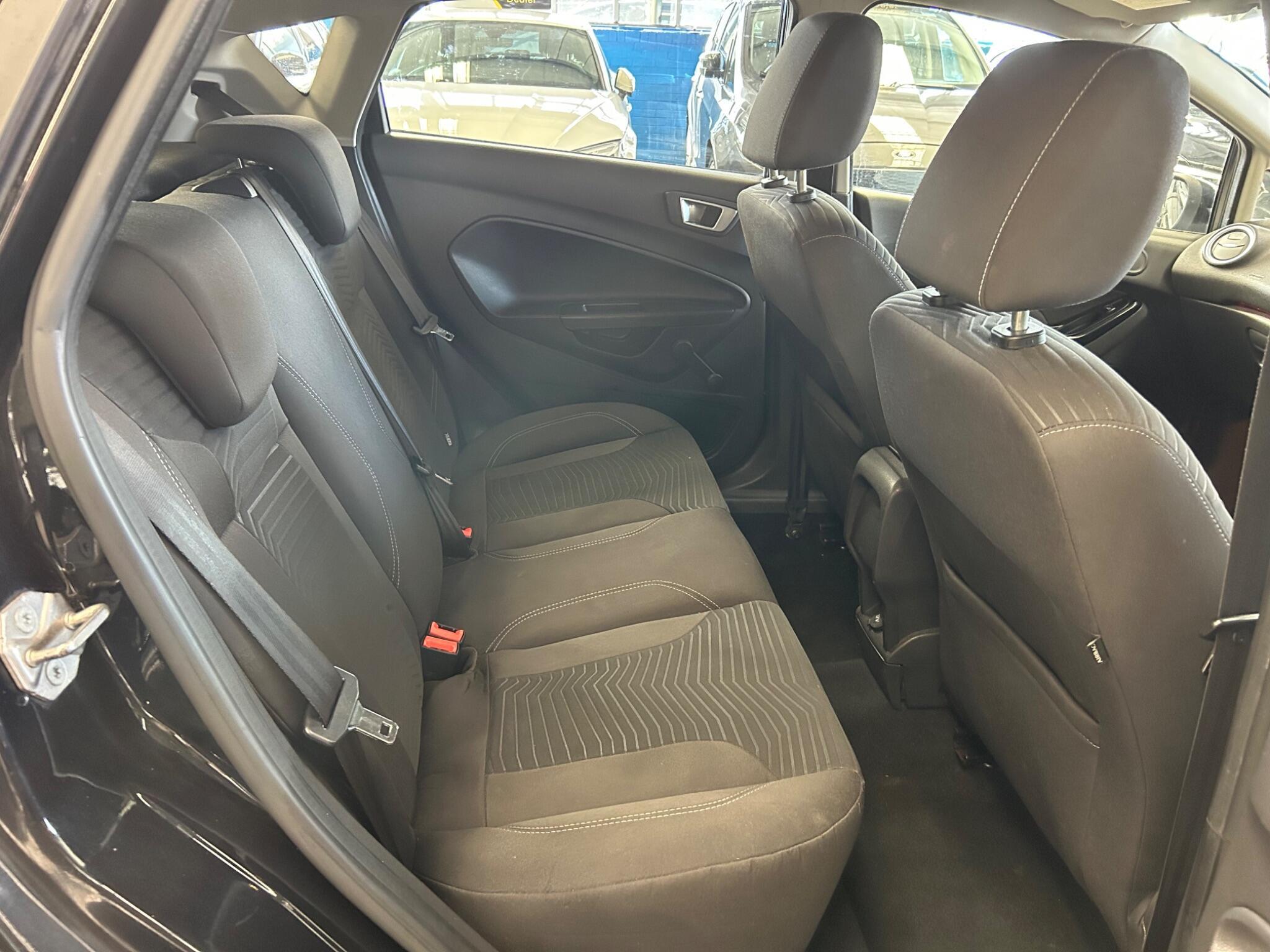 Ford Fiesta - Image 20