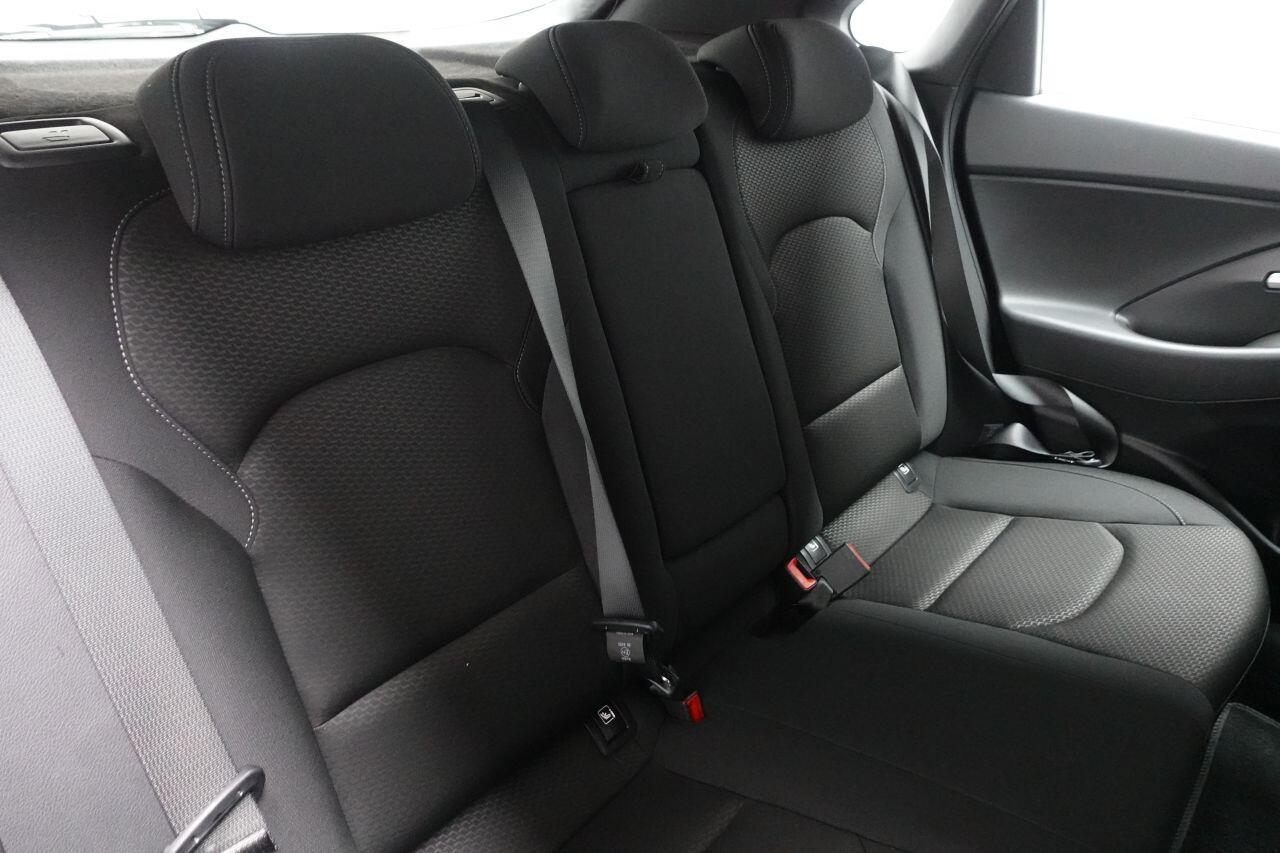 Hyundai i30 - Image 22