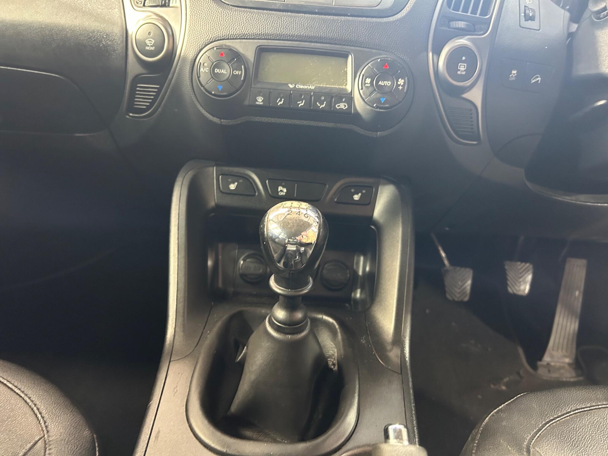 Hyundai ix35 - Image 13