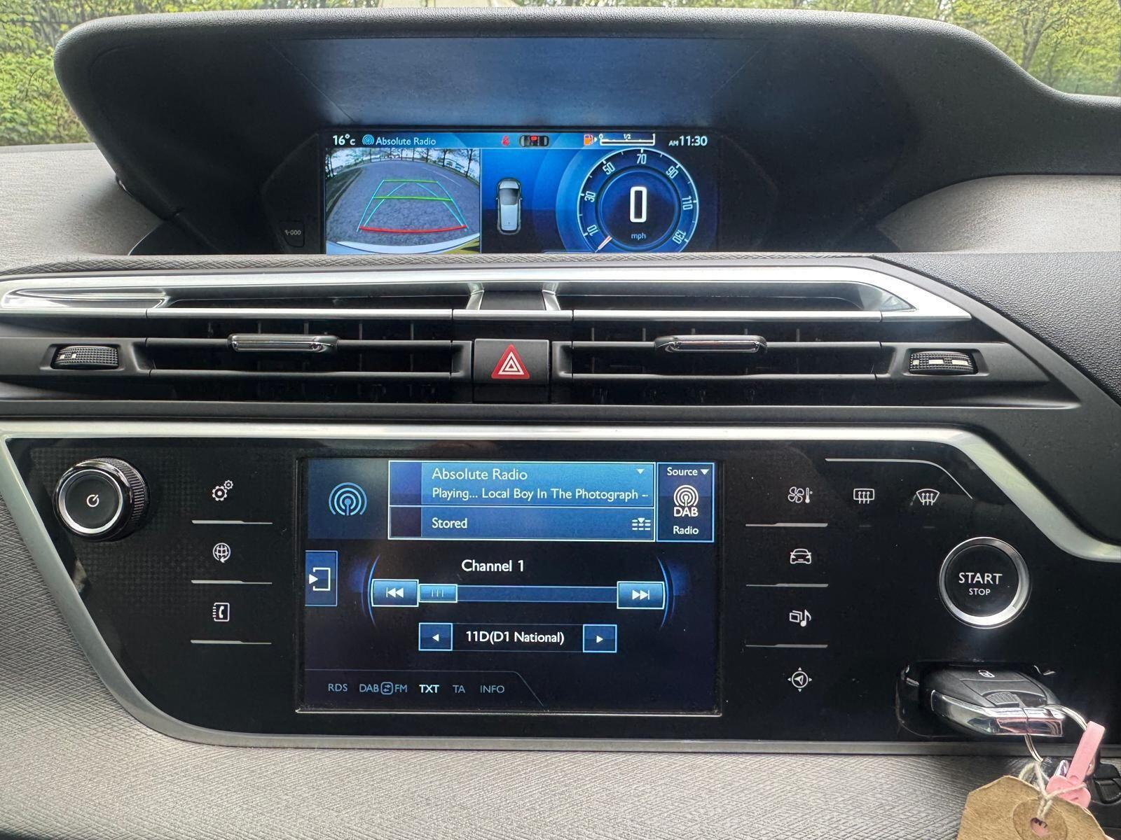 Citroen C4 Picasso - Image 32