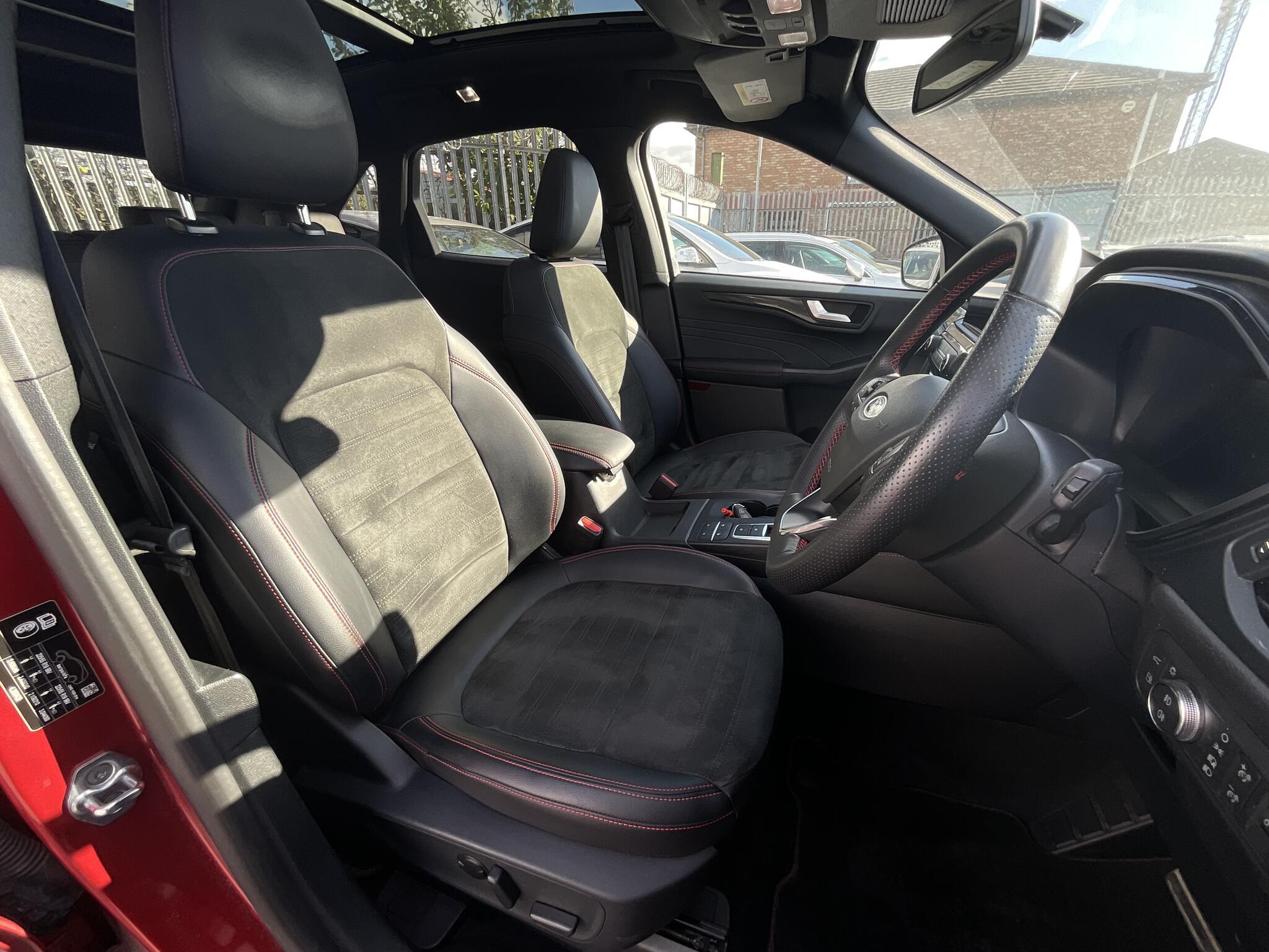 Ford Kuga - Image 8