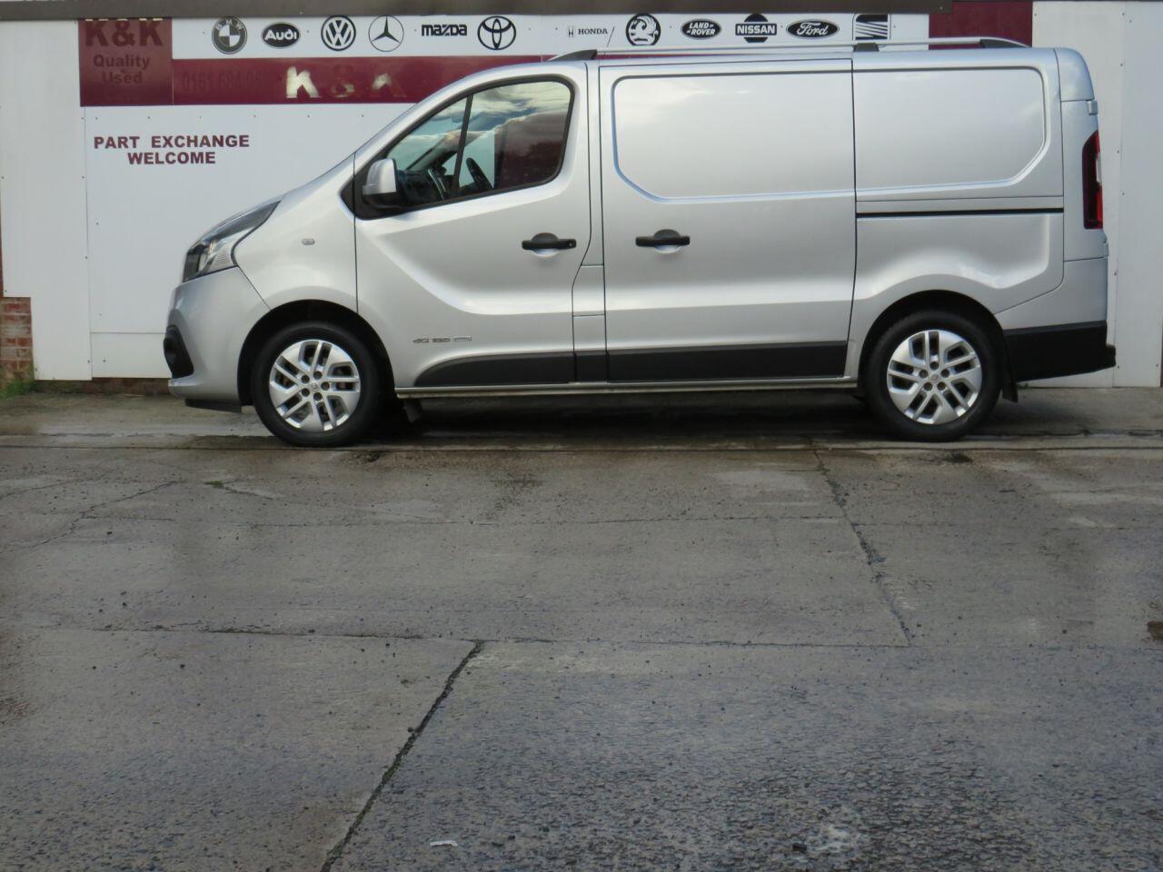 Renault Trafic - Image 4