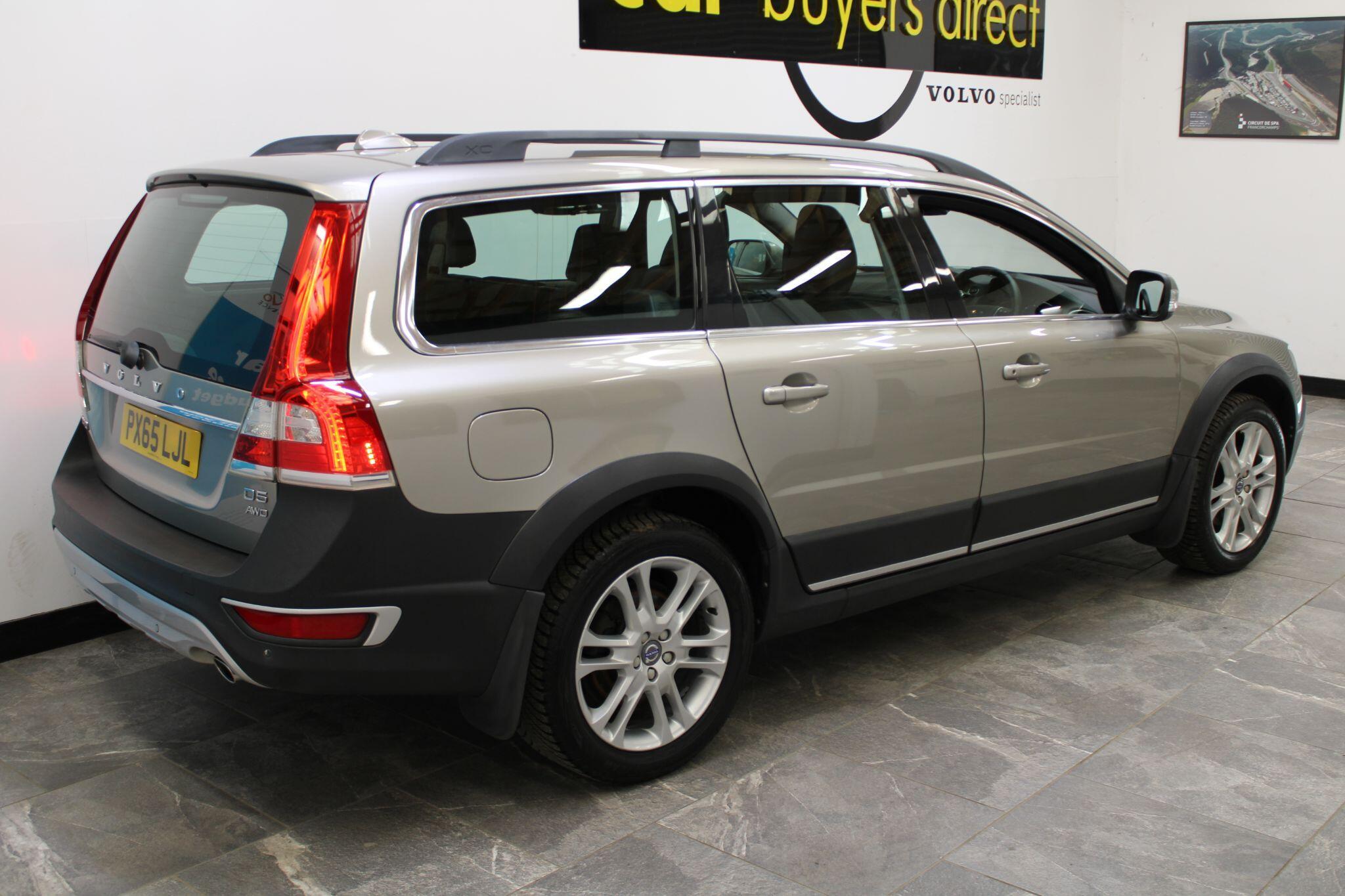 Volvo XC70 - Image 4
