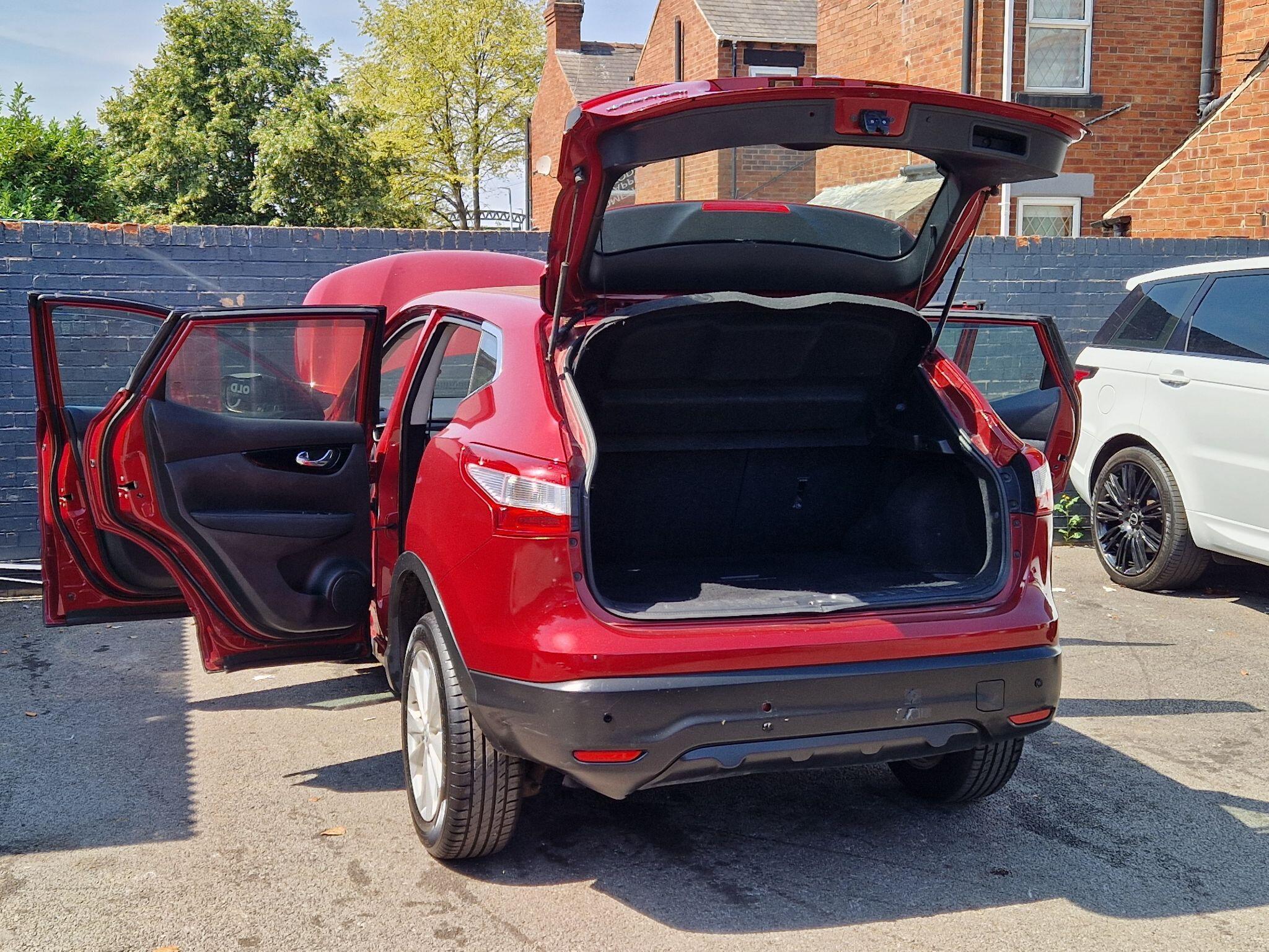 Nissan Qashqai - Image 19