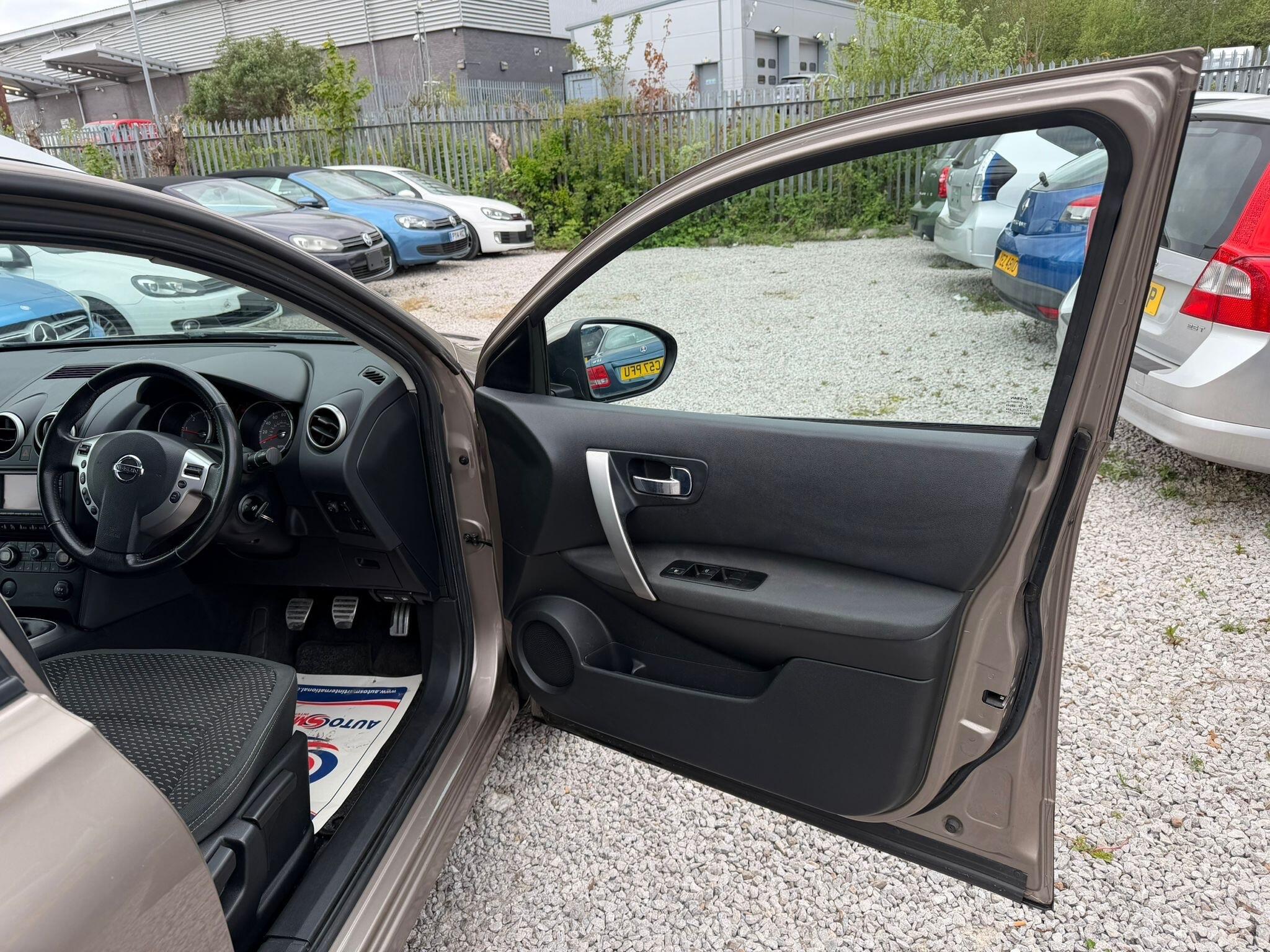 Nissan QASHQAI+2 - Image 10