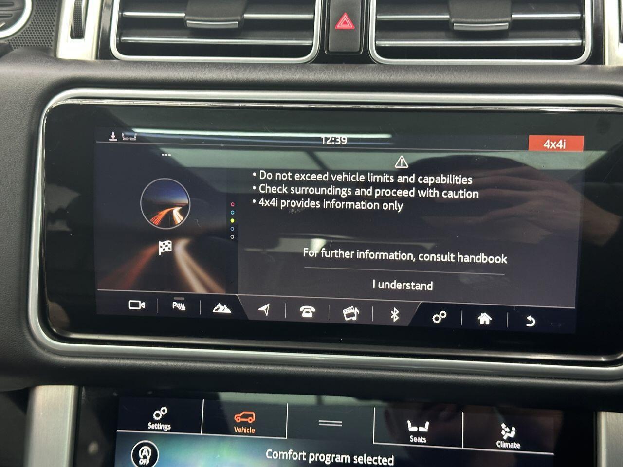 Land Rover Range Rover - Image 33