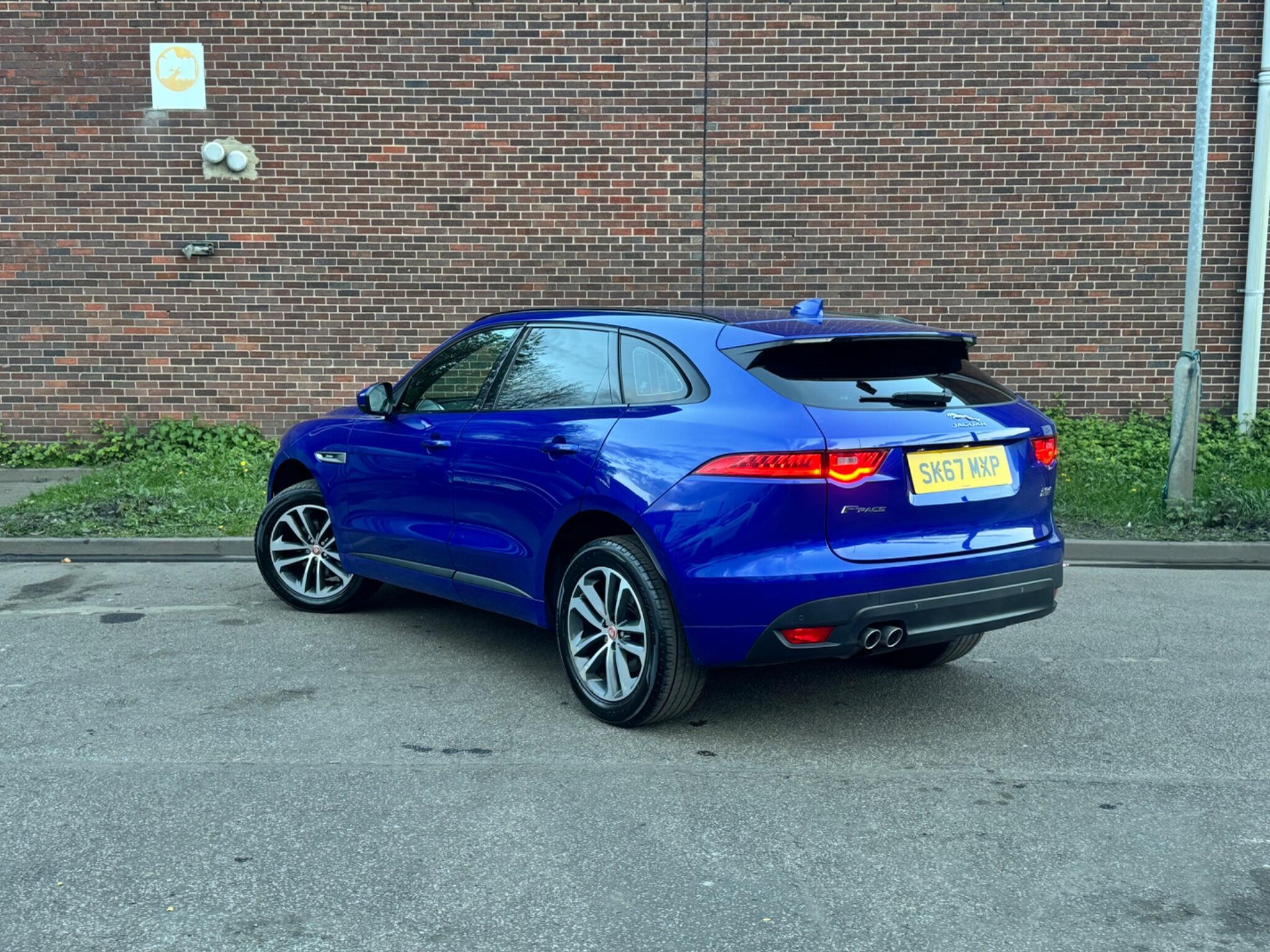 Jaguar F-Pace - Image 4