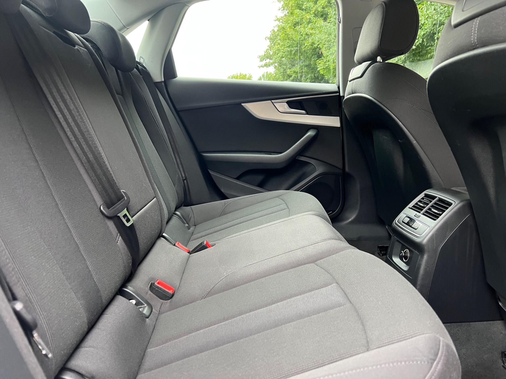 Audi A4 - Image 16