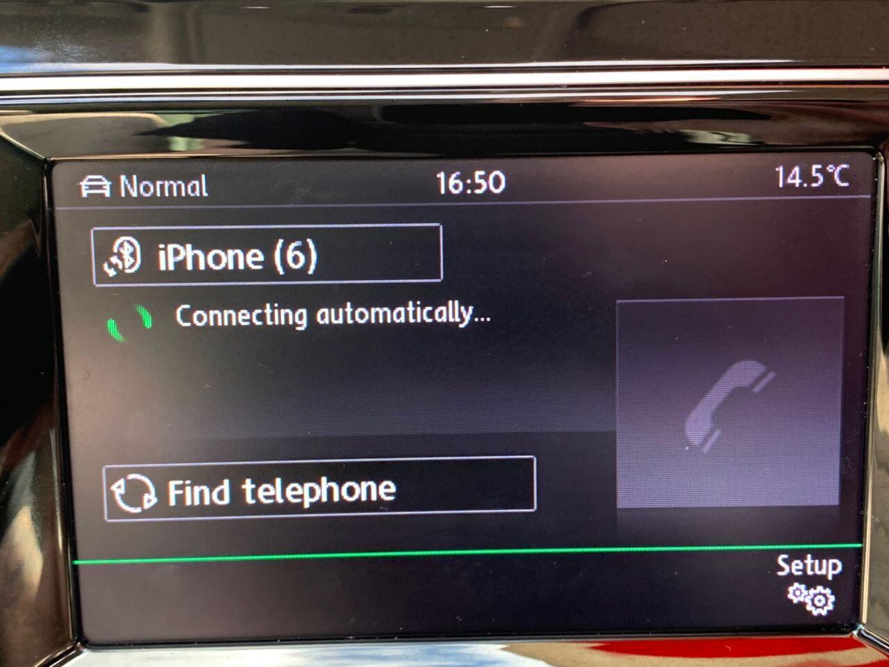 Volkswagen Golf - Image 29