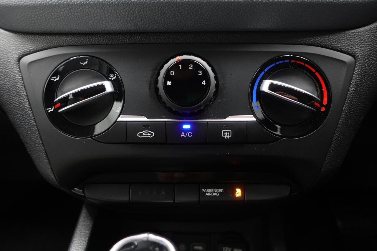 Hyundai i20 - Image 32