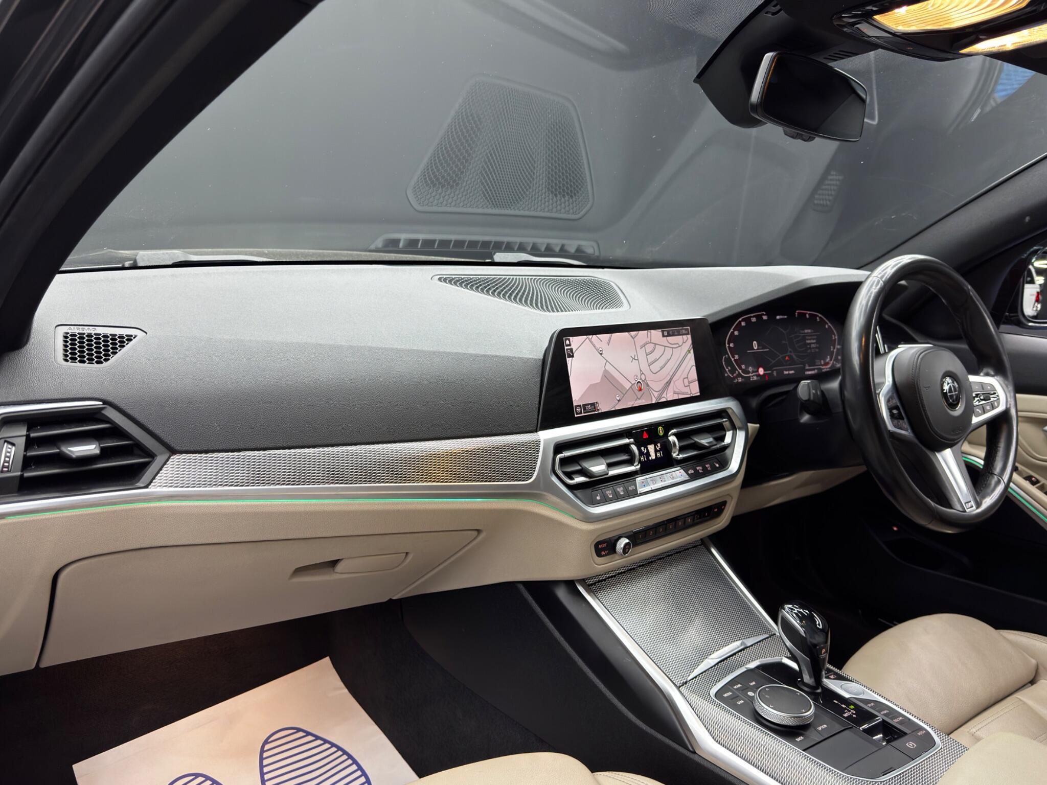 BMW 3 Series - Image 11