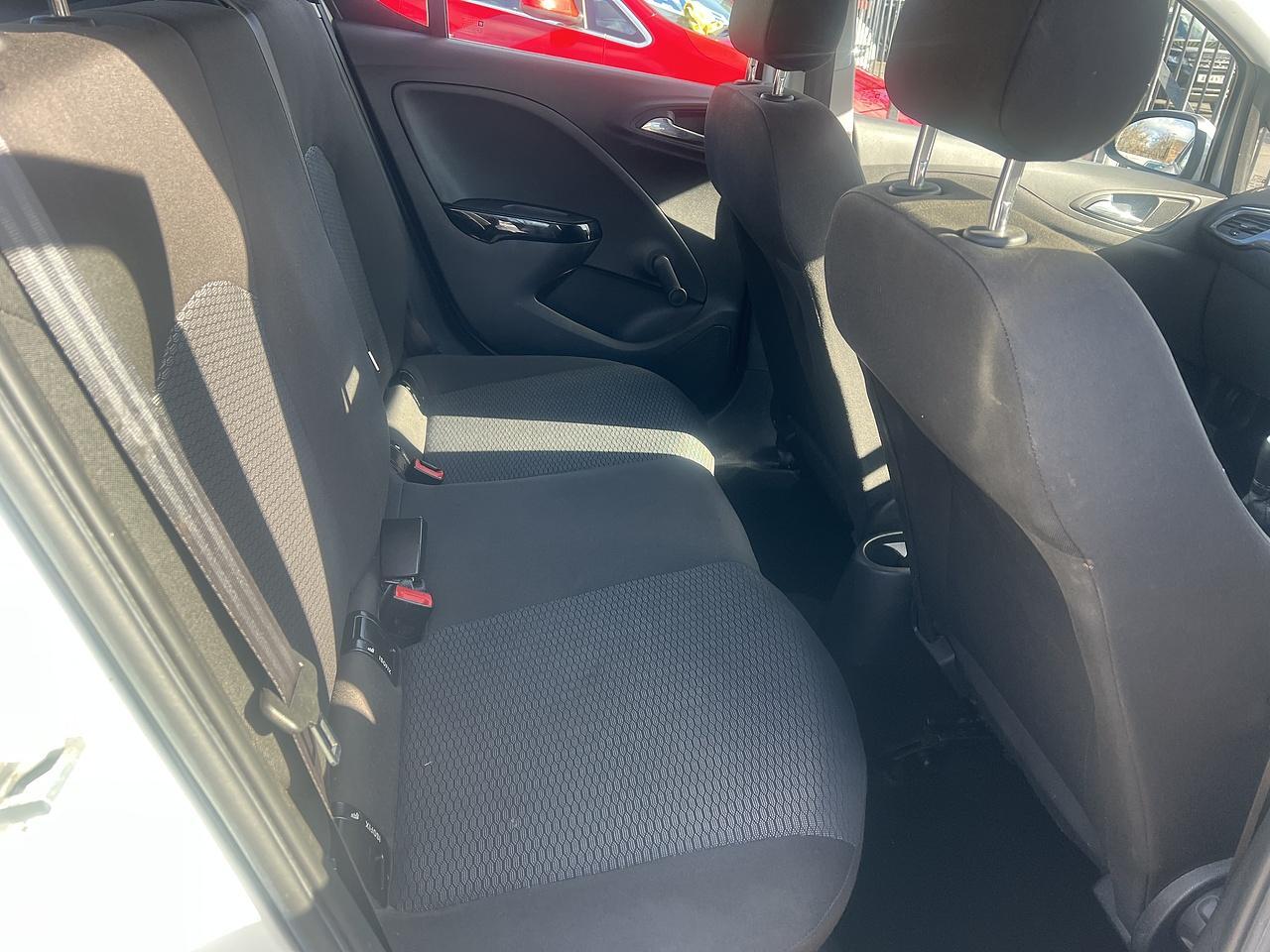 Vauxhall Corsa - Image 12