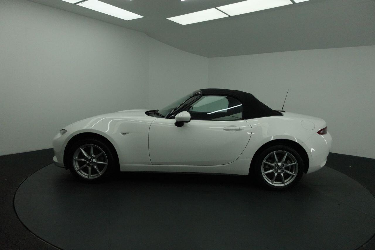 Mazda MX-5 - Image 8