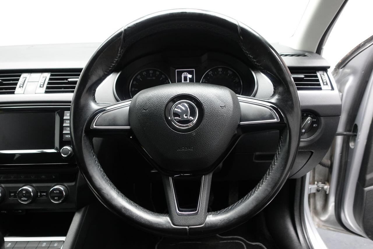 Skoda Octavia - Image 27