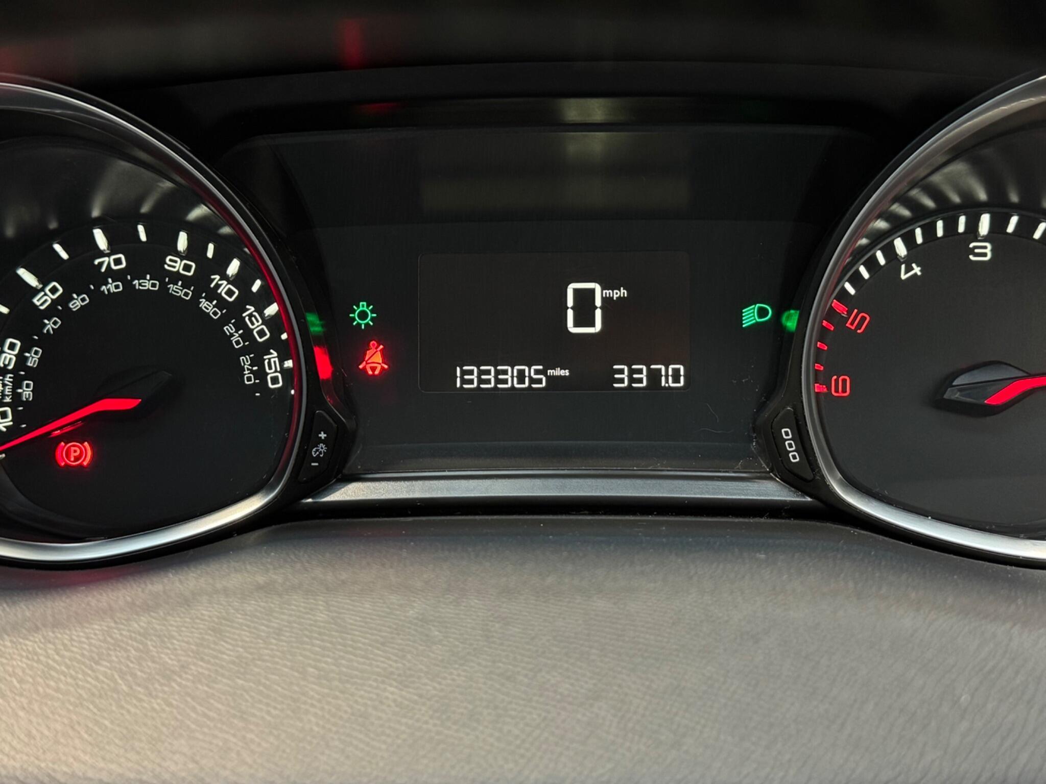 Peugeot 308 - Image 11