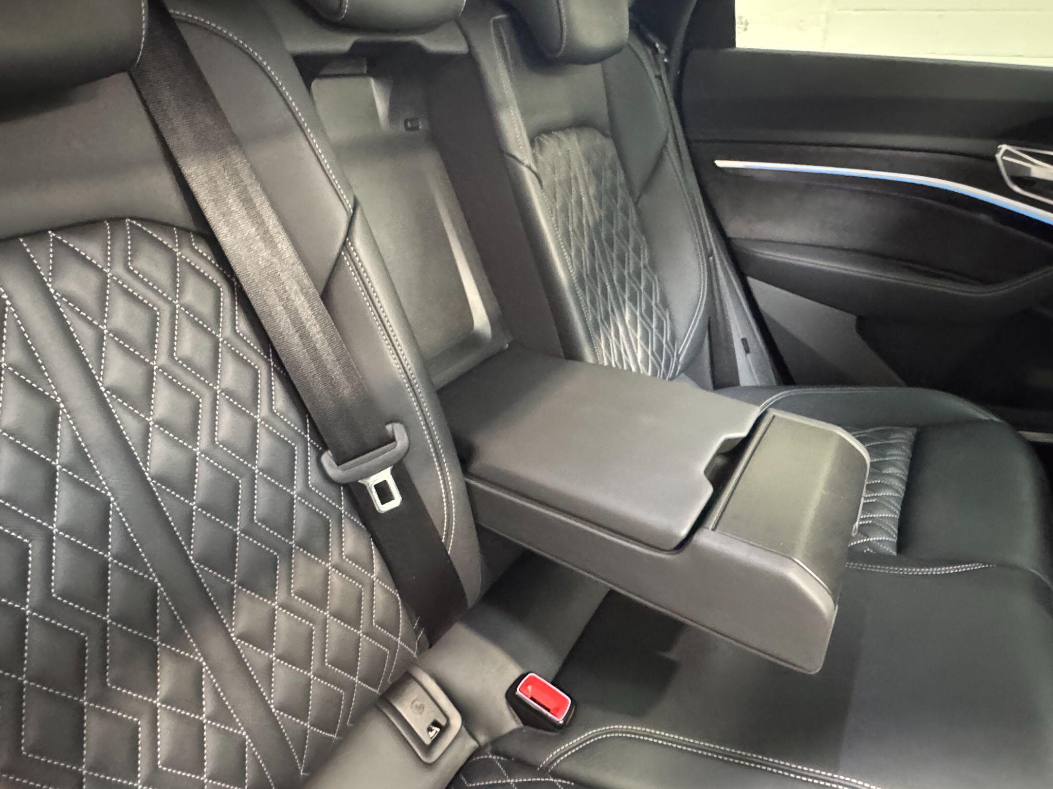 Audi E-Tron - Image 61