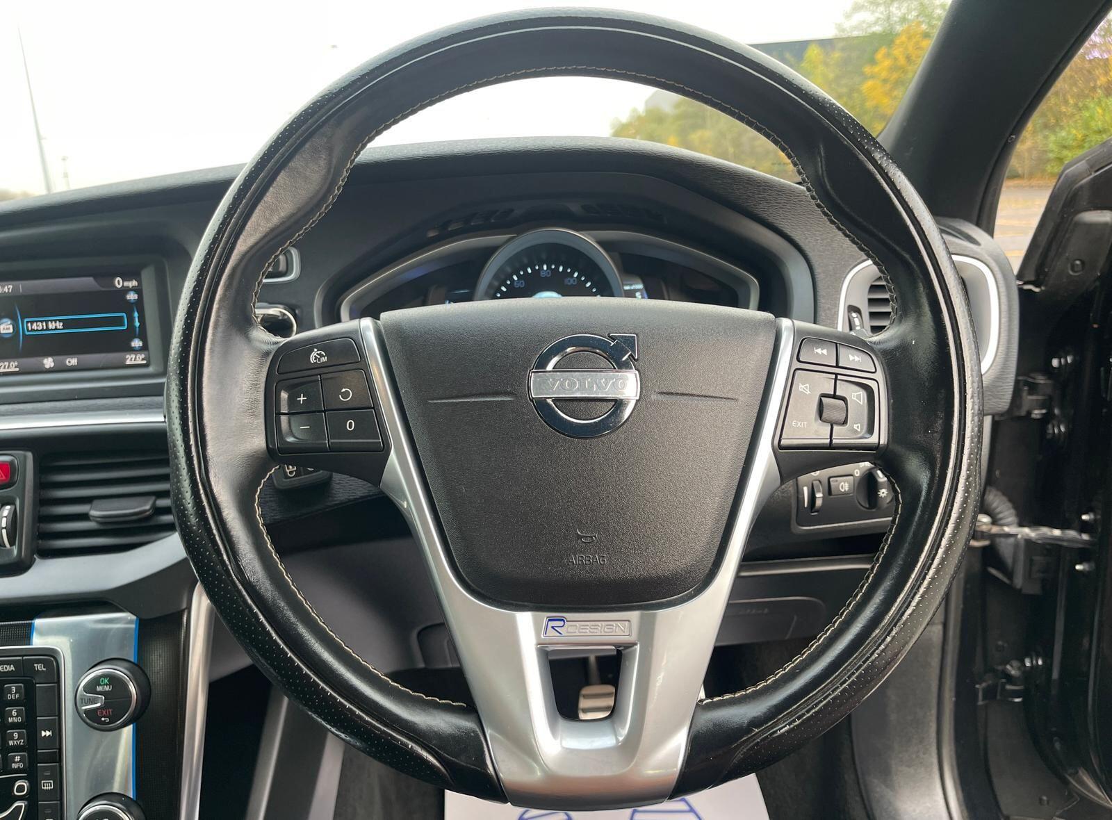 Volvo V40 - Image 43