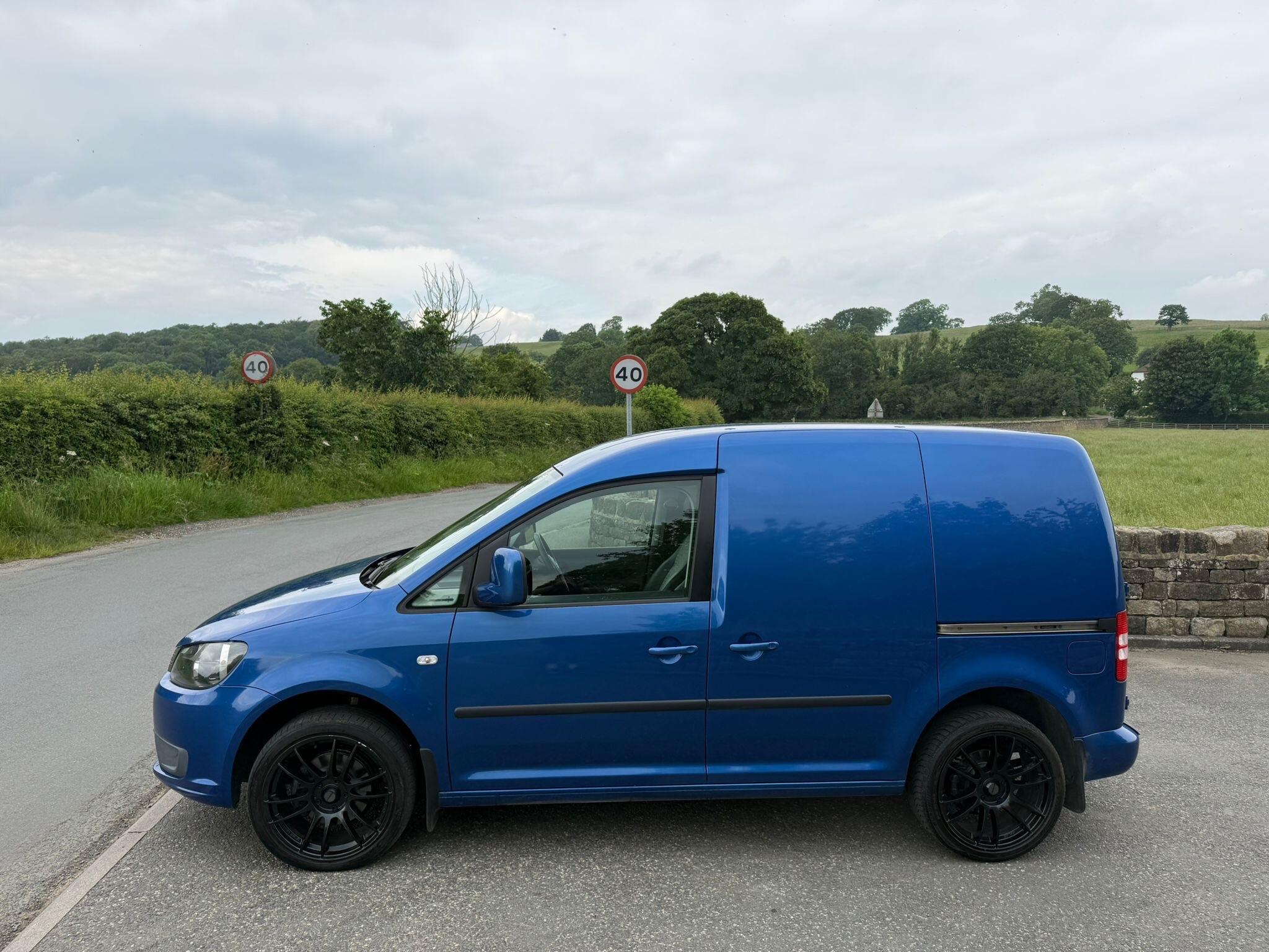 Volkswagen Caddy - Image 9