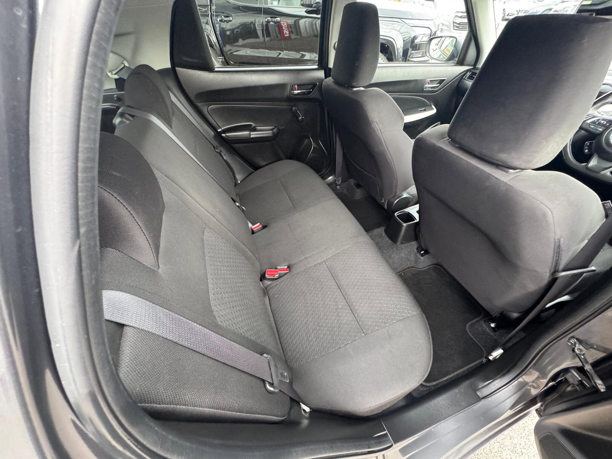 Suzuki Swift - Image 11