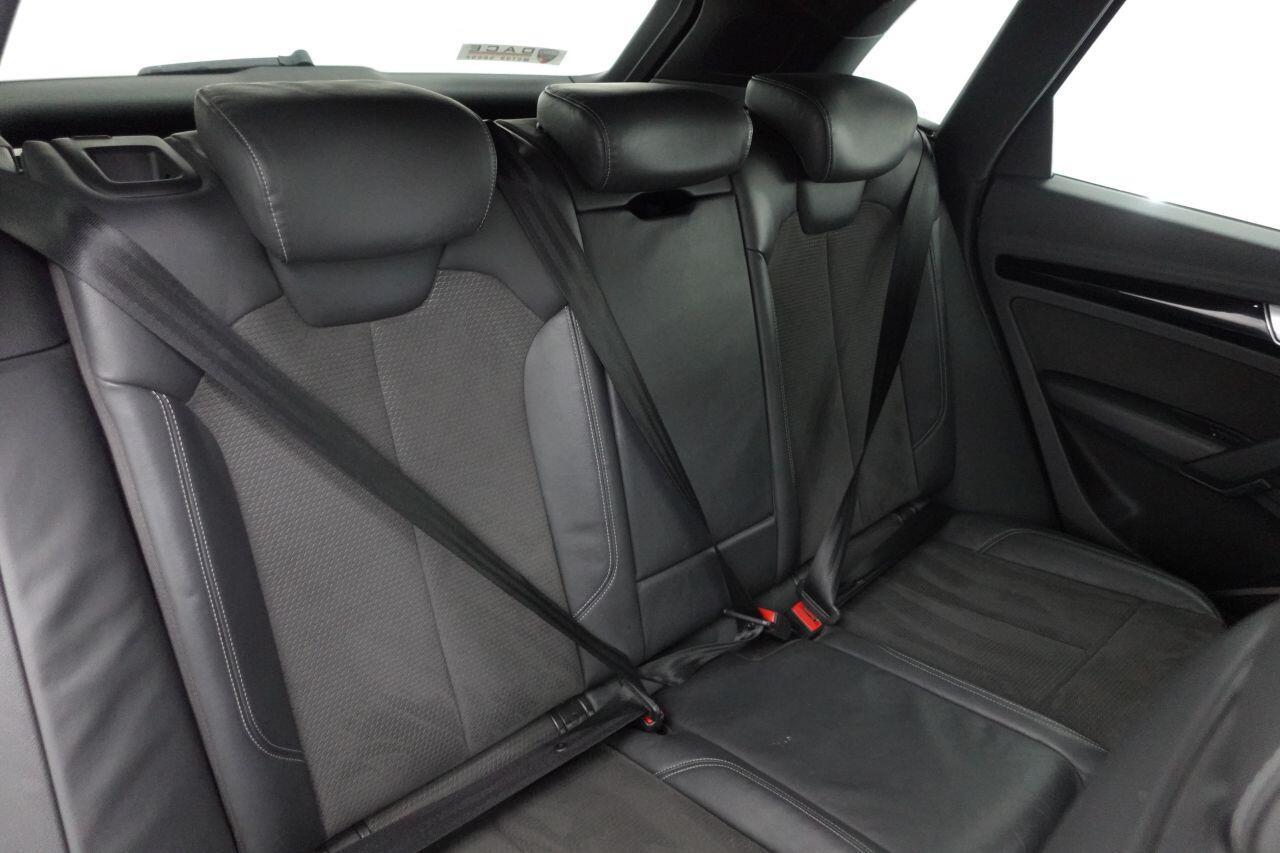 Audi Q5 - Image 17