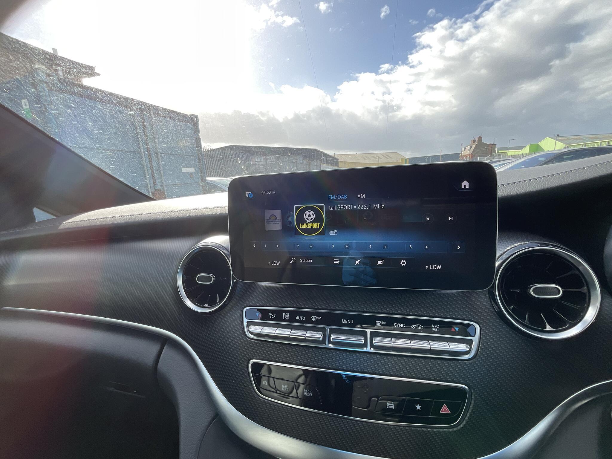 Mercedes V Class - Image 11
