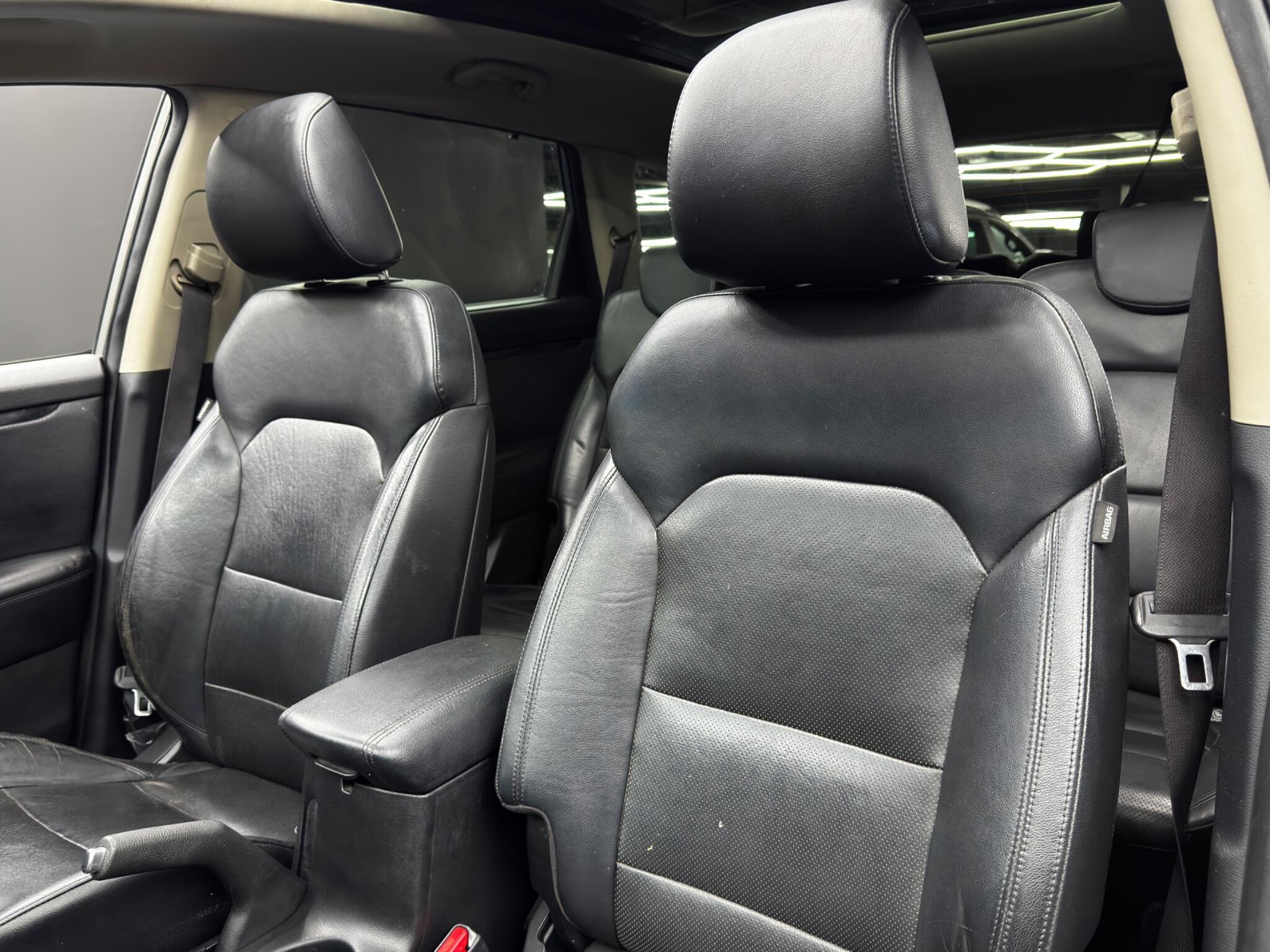 Kia Carens - Image 14