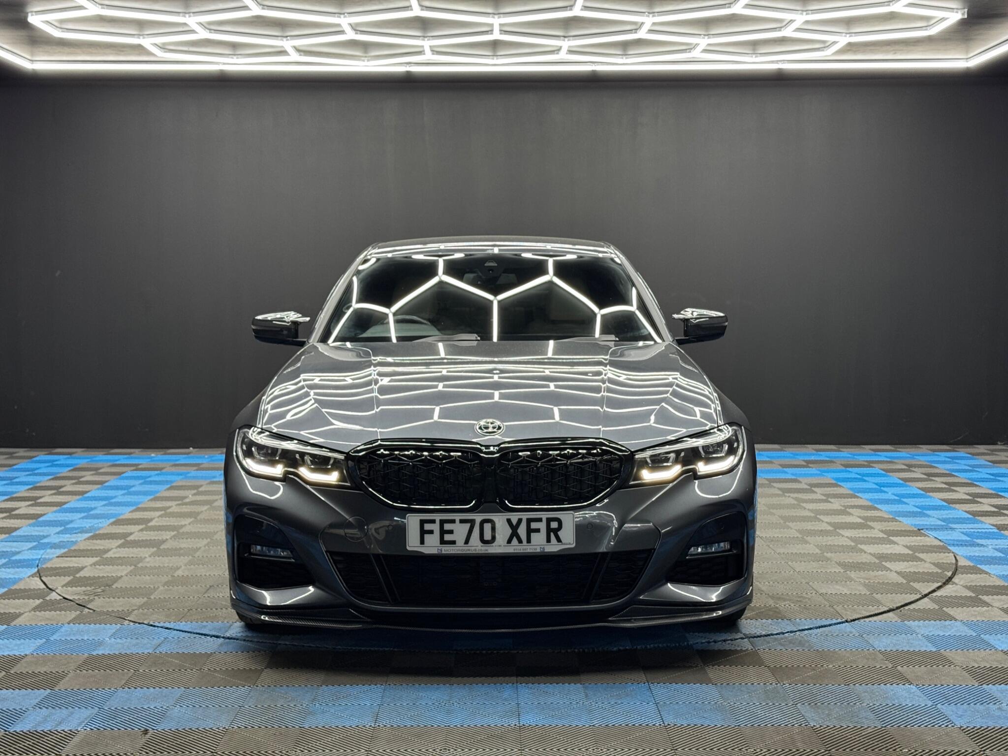 BMW 3 Series - Image 2