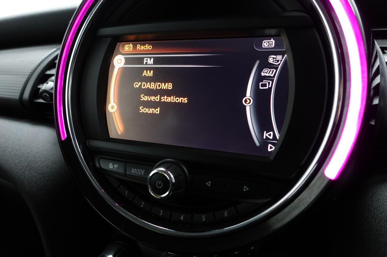 MINI Hatch - Image 2