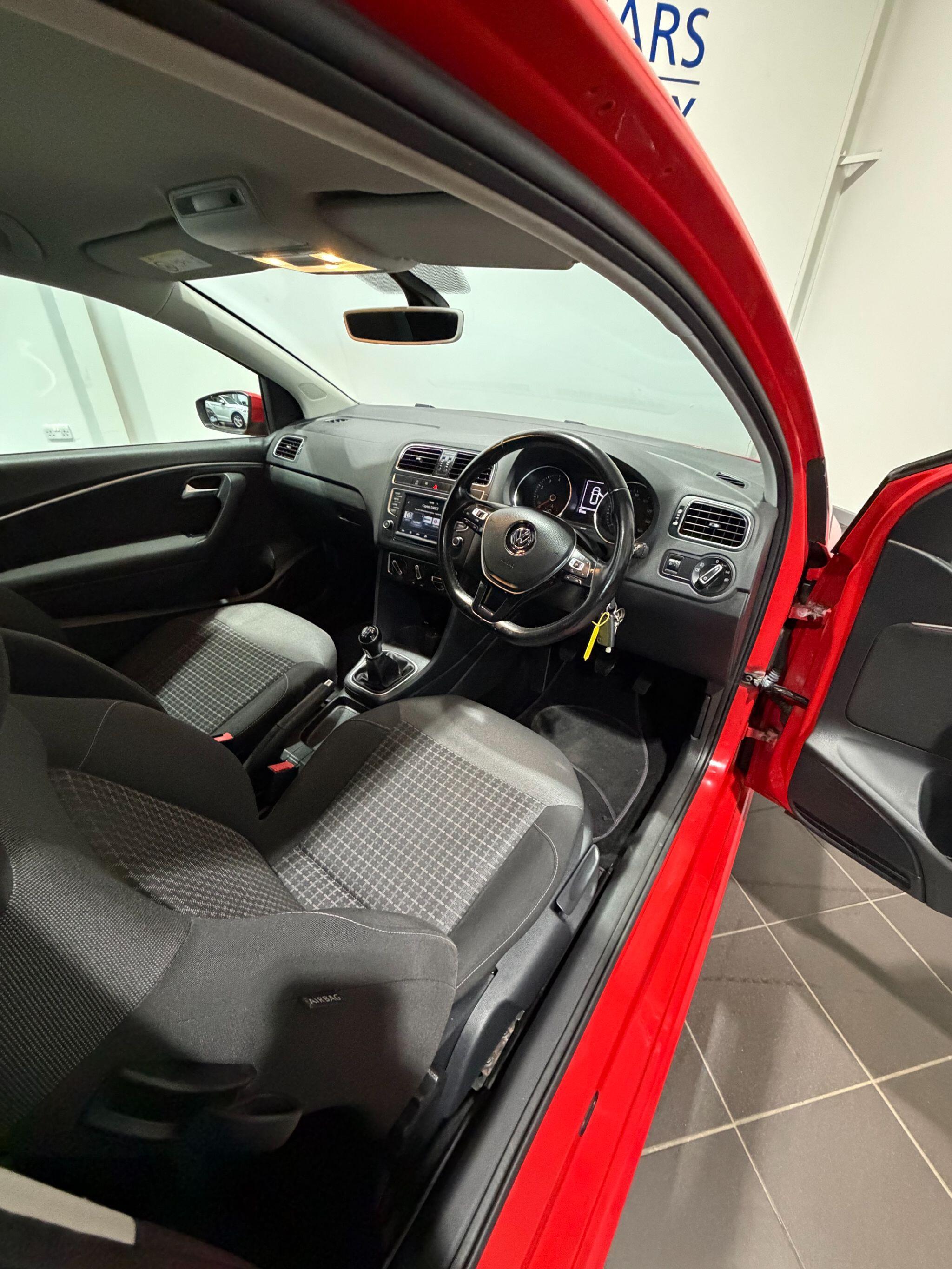 Volkswagen Polo - Image 6
